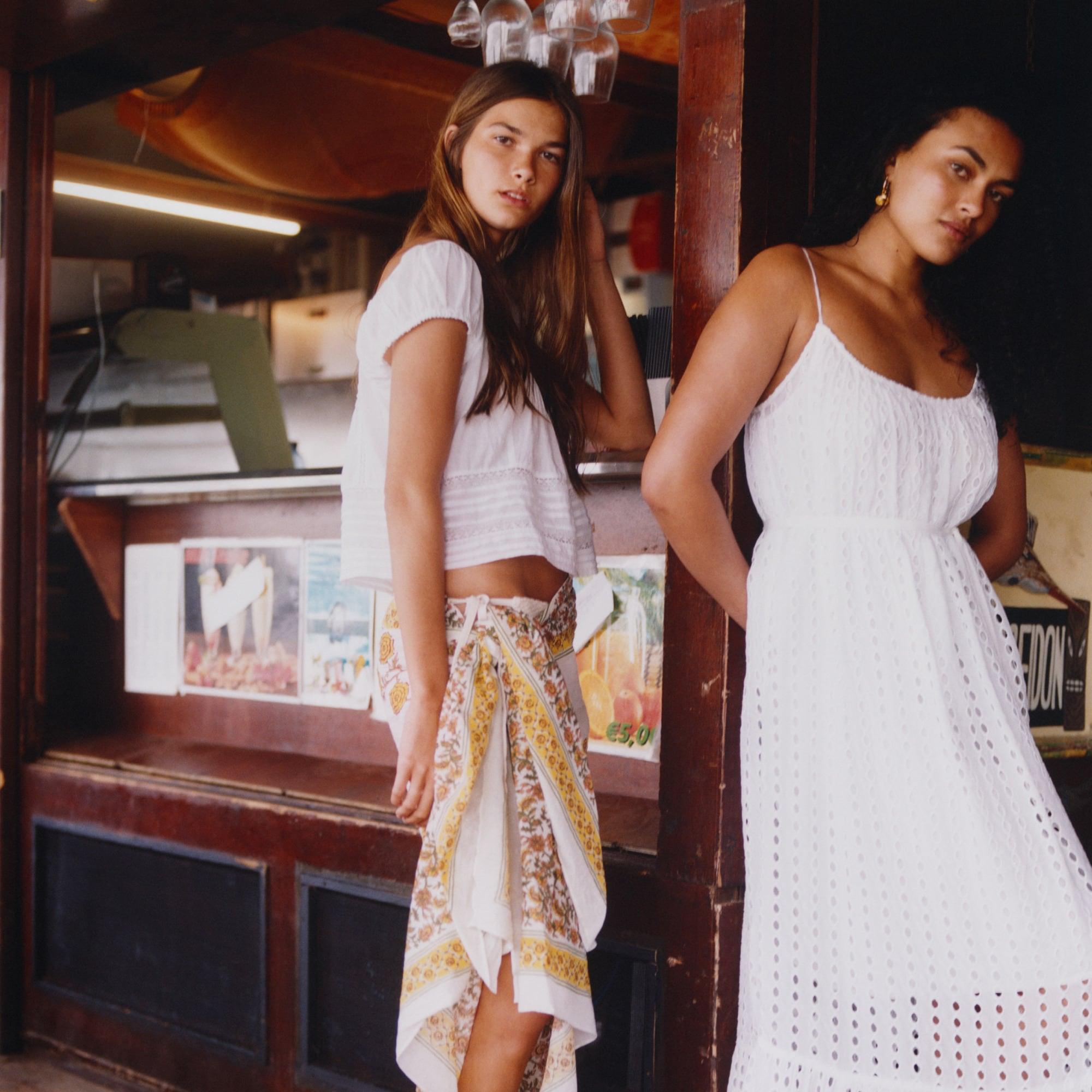 Cap-sleeve lace-trim top in cotton voile Product Image