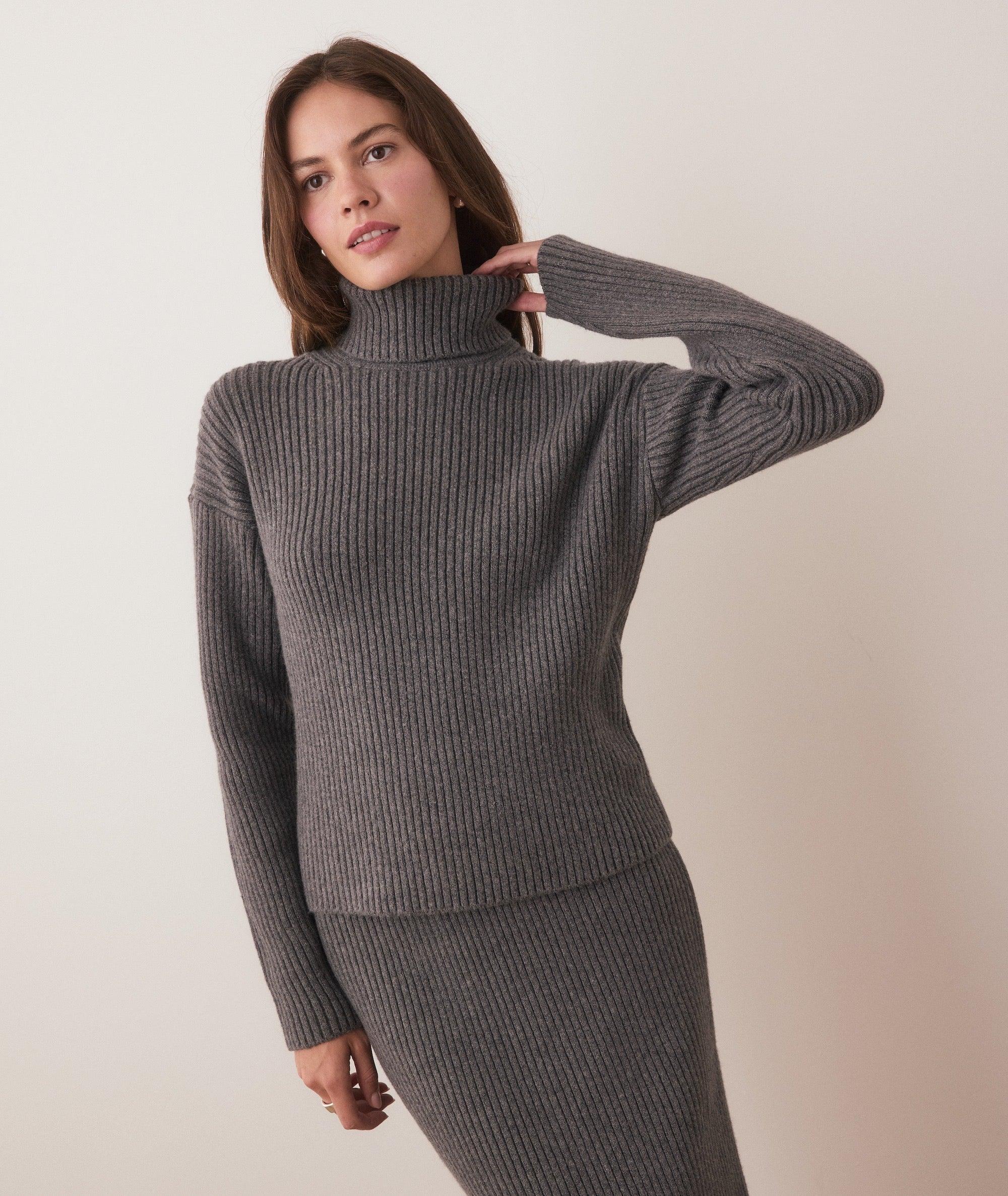 Isla Knit Turtleneck Product Image