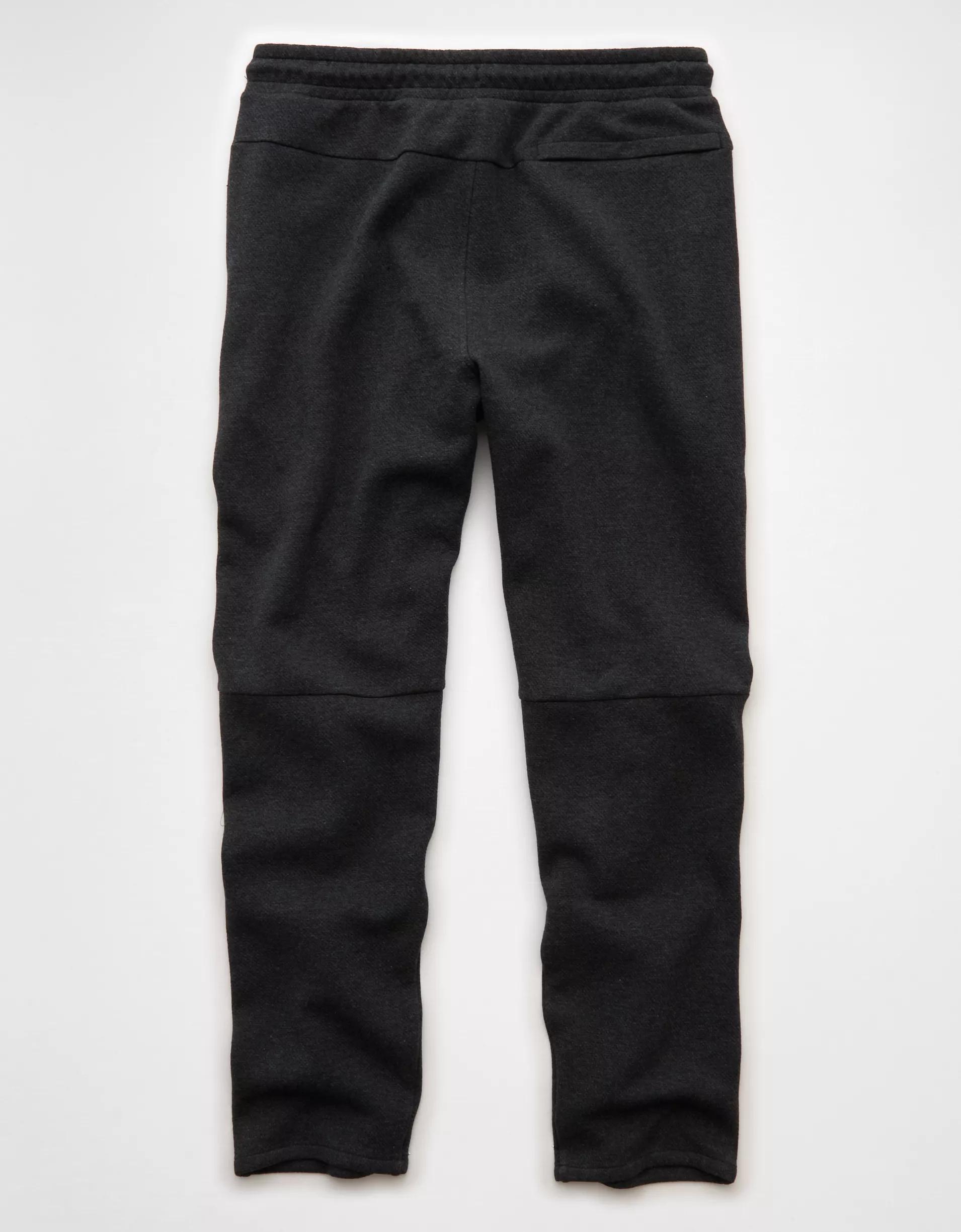 AE 24/7 Pant Product Image
