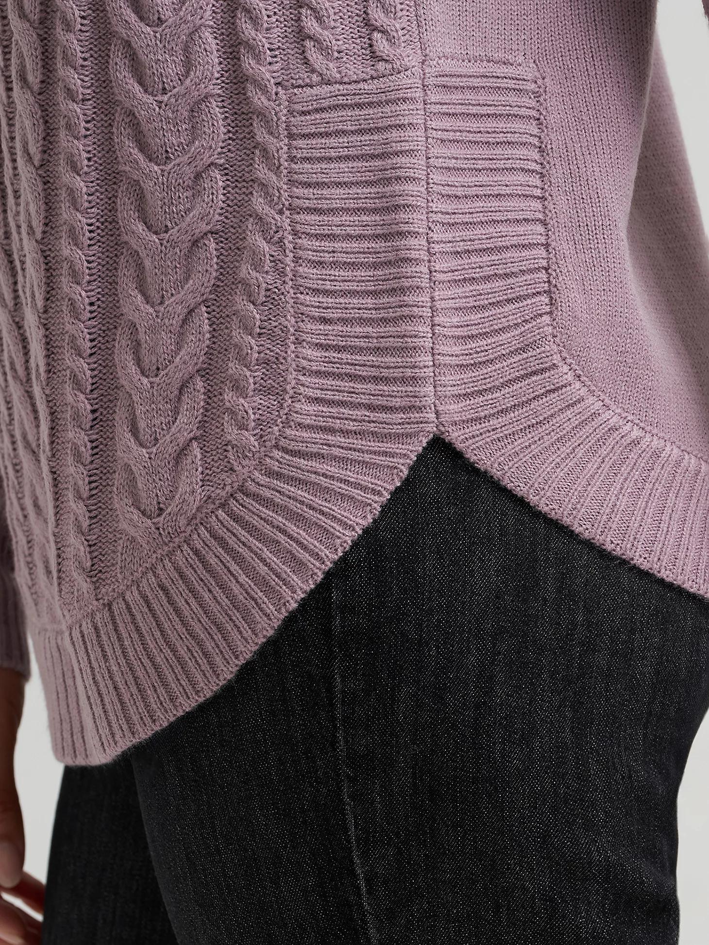 Women's Curved Hem Cable Knit Sweater | Women's Tops & Tees | Lee® Product Image