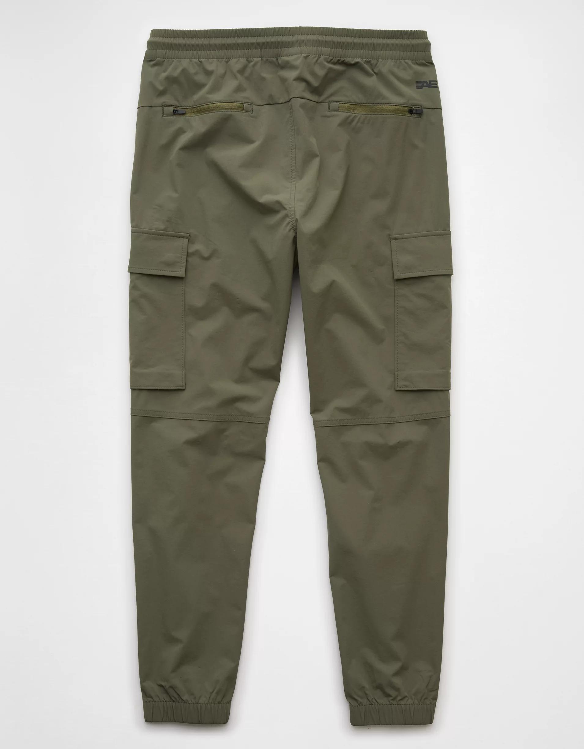 AE 24/7 Tech Cargo Jogger Product Image