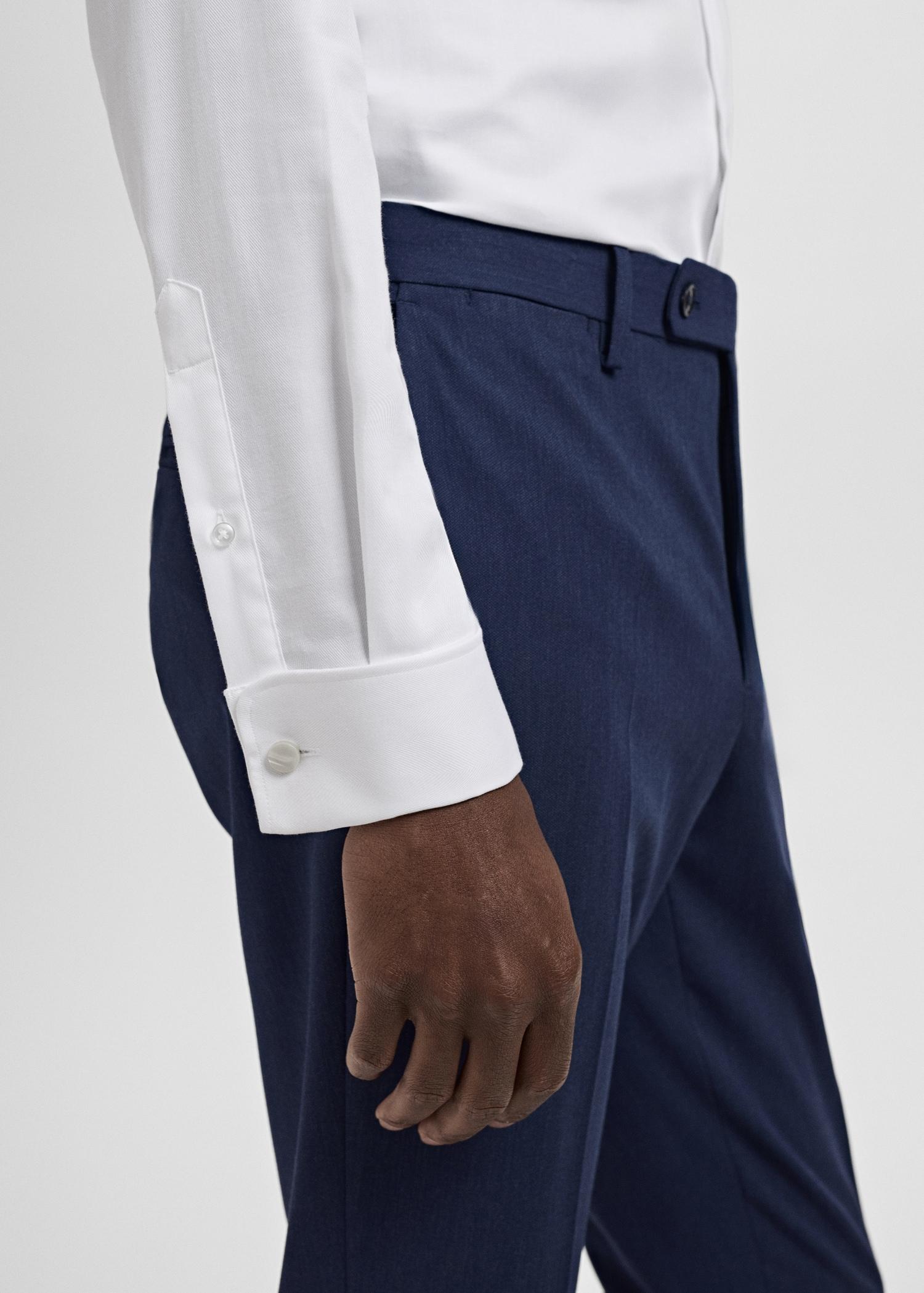 100% cotton slim-fit suit shirt - Men | MANGO USA Product Image