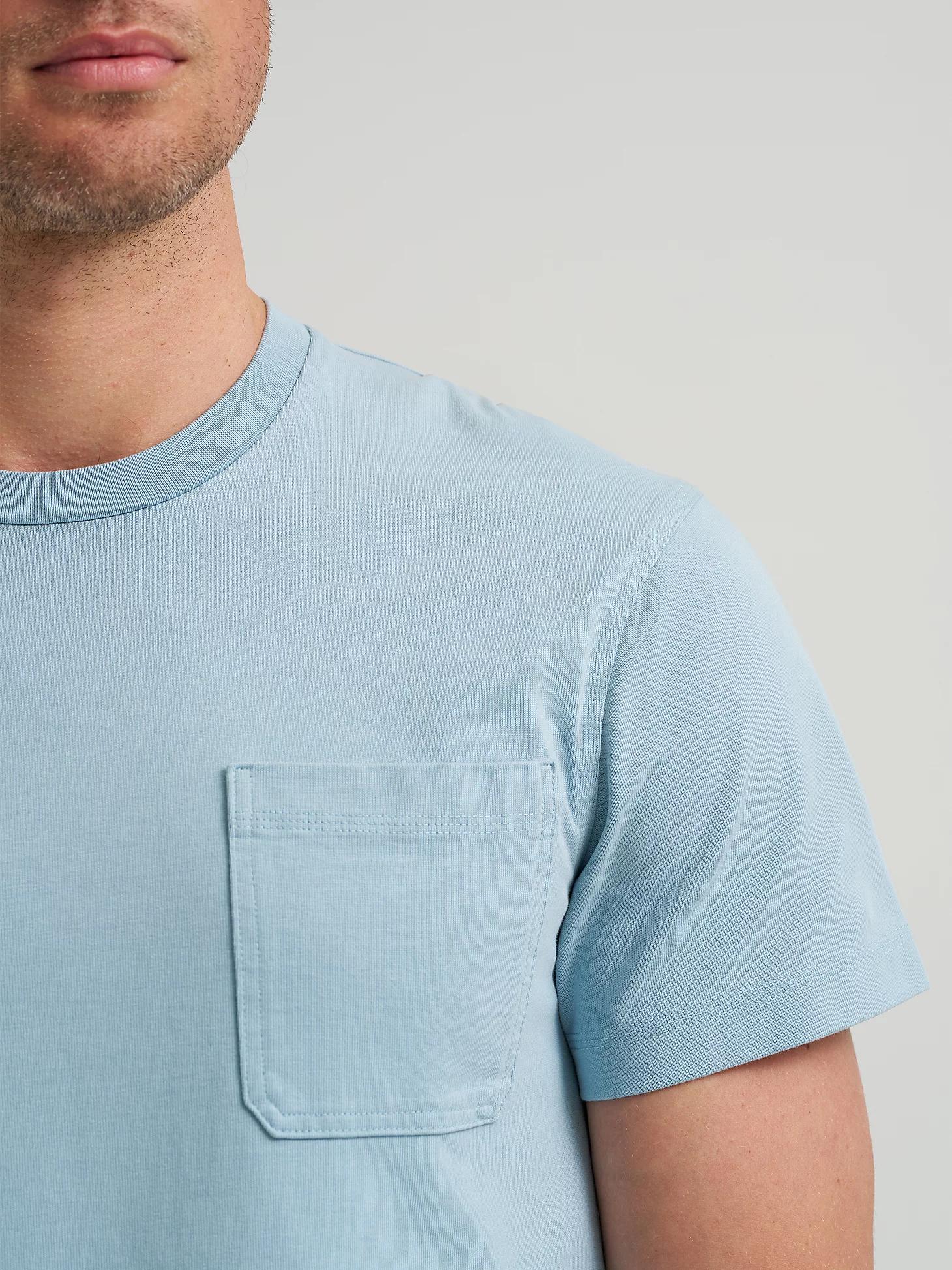 Men's Relaxed Fit Heavyweight Pocket Tee | Men's Tops & Tees | Lee® Product Image