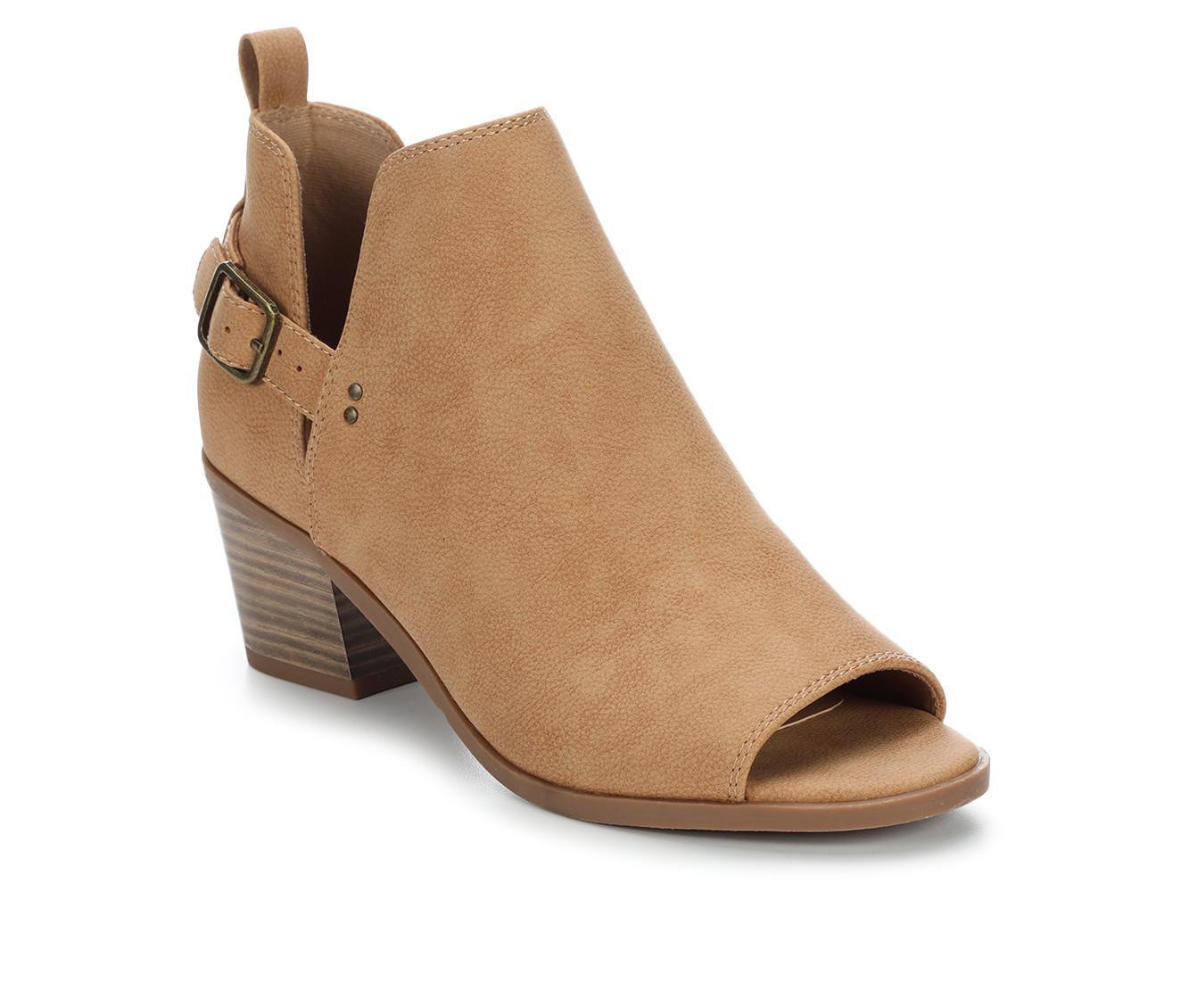 Women's Unr8ed Harper Heeled Booties Product Image