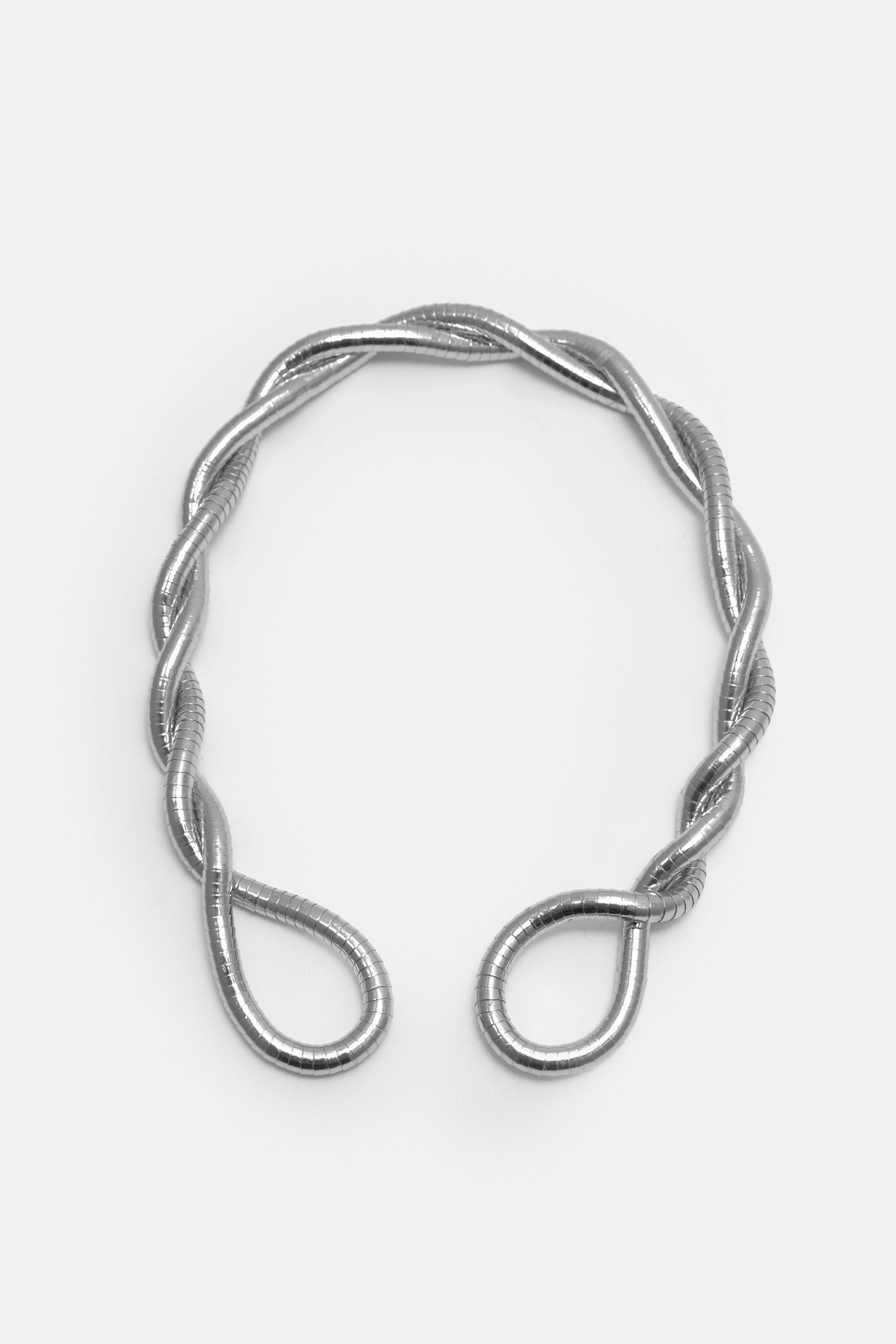 Metallic necklace Product Image