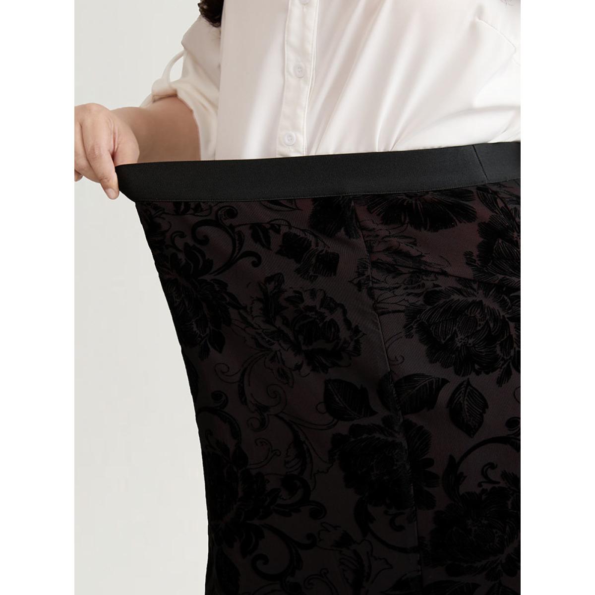 Plus Size Flocking Silhouette Floral Print Bodycon Skirt Women Scarlet Elegant Velvet Bodycon Medium stretch Dailywear Skirts BloomChic 22-24/3X Product Image