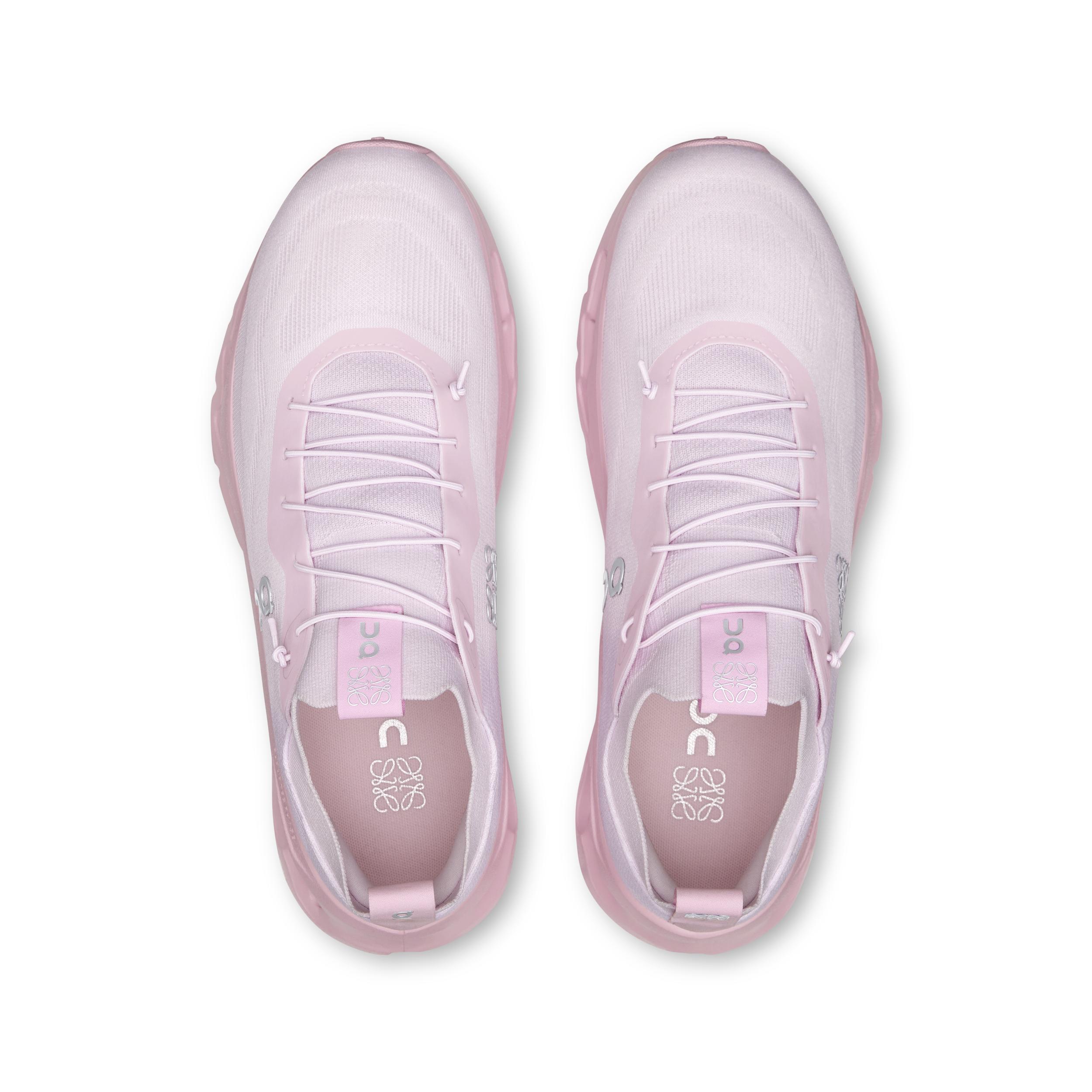 Cloudtilt LOEWE: Women's Lifestyle Shoe Product Image