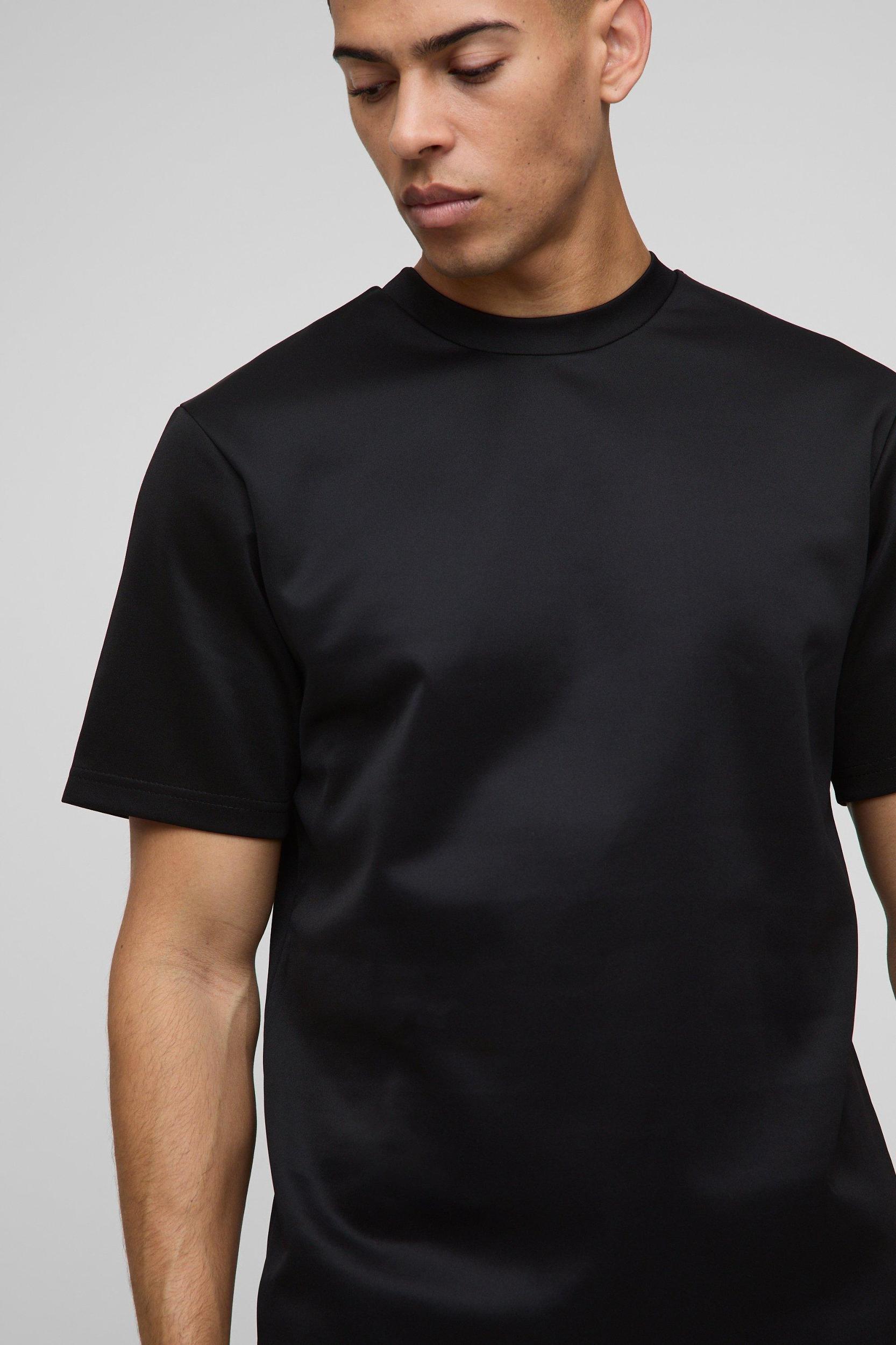 Regular Fit Scuba T-Shirt & Short Set | boohooMAN USA Product Image