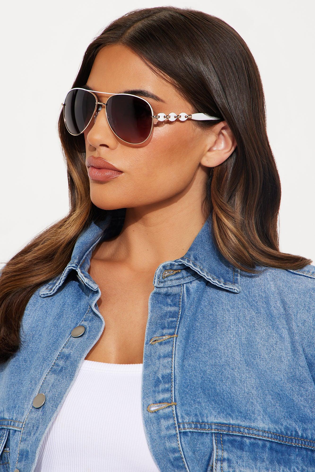 Pierce Aviator Sunglasses - Gold Female Product Image