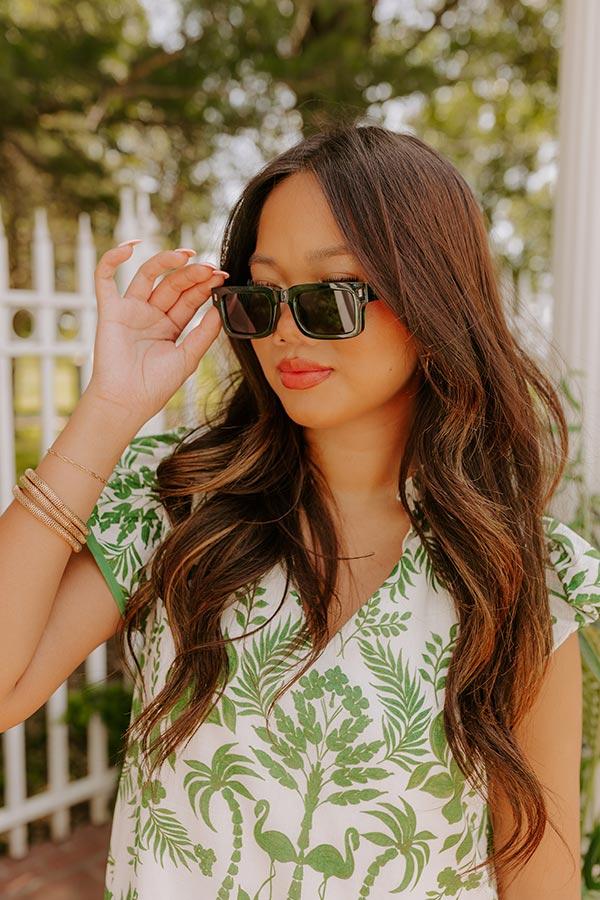 Chic Views Sunnies in Green Product Image