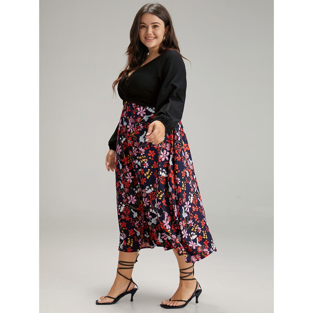 Plus Size Floral Patchwork Crossover Pocket Dress Black Women Elegant Elastic cuffs V-neck Long Sleeve Curvy Midi Dress BloomChic 12/L Product Image