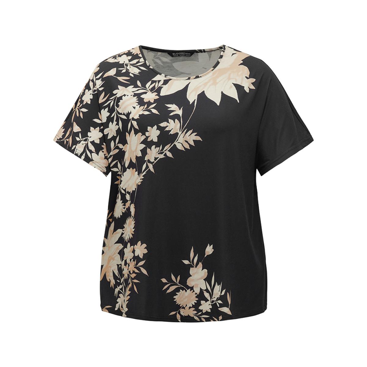 Plus Size Floral Printed Short Sleeve Round Neck T-shirt BlackFlower Women Elegant Floral Round Neck Going out T-shirts BloomChic 30/6X Product Image