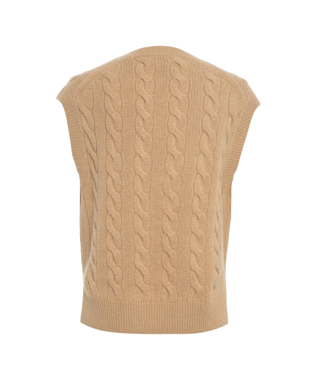Pullover with cable knit pattern Product Image