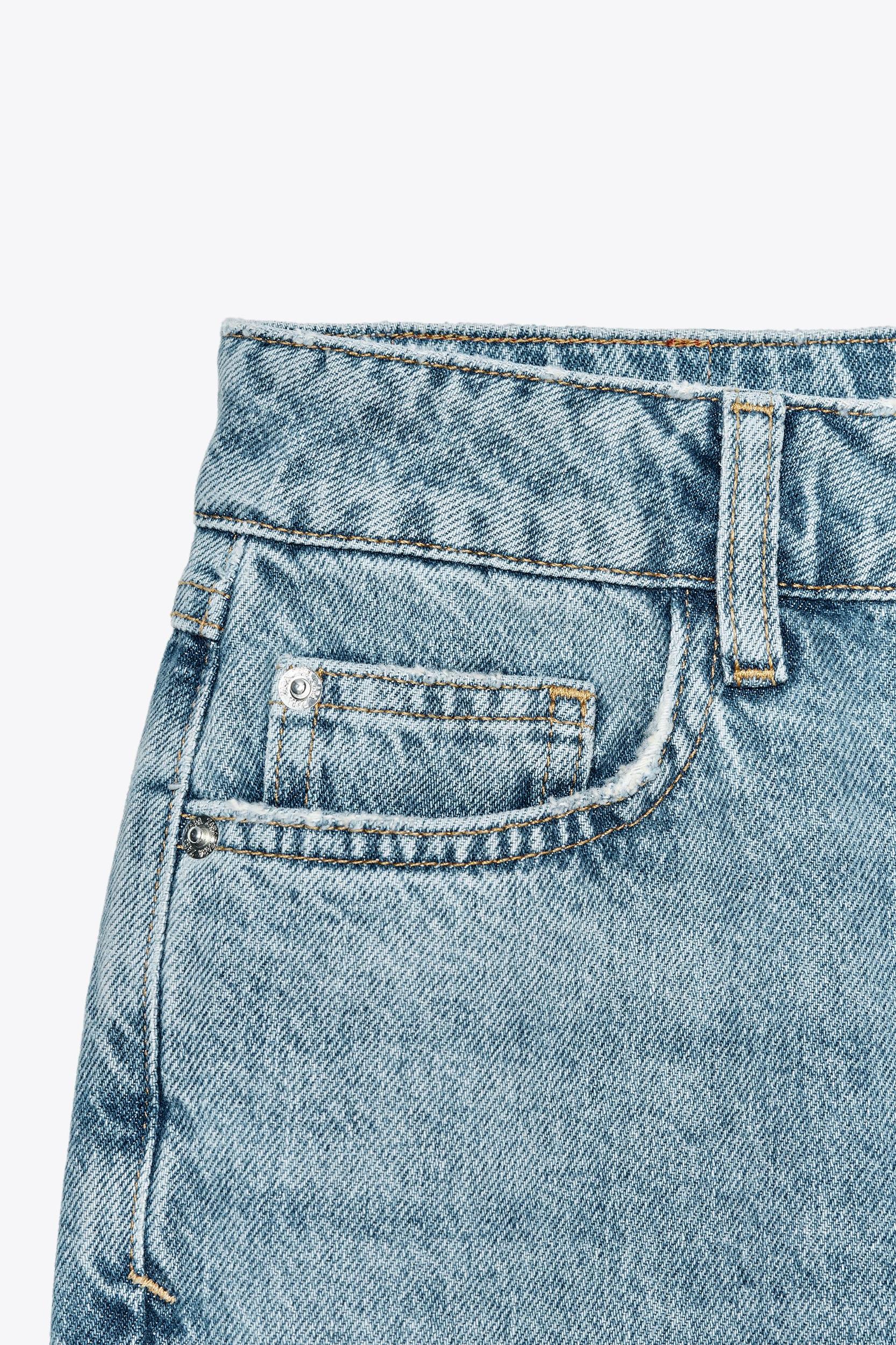 Z1975 HIGH-WAIST MOM FIT JEANS Product Image