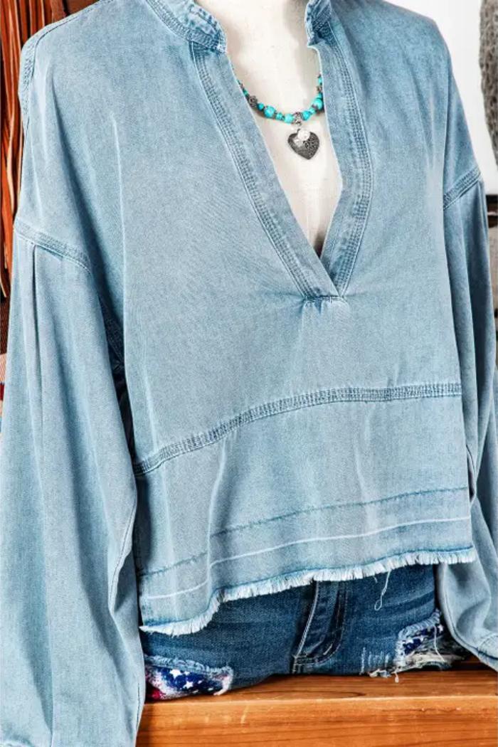 Light Wash Exposed Stitching V Neck Product Image