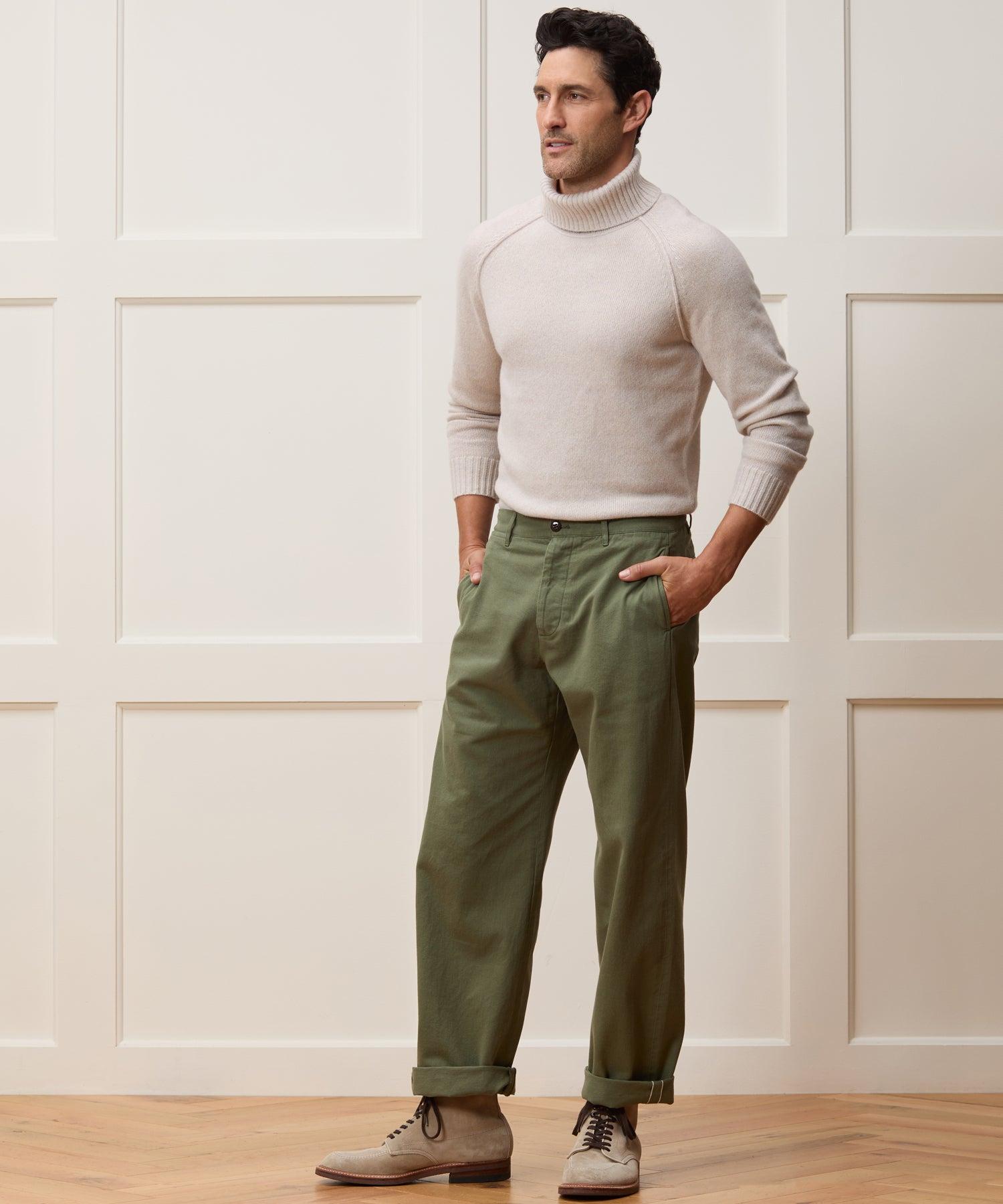 Nomad Cashmere Turtleneck Product Image
