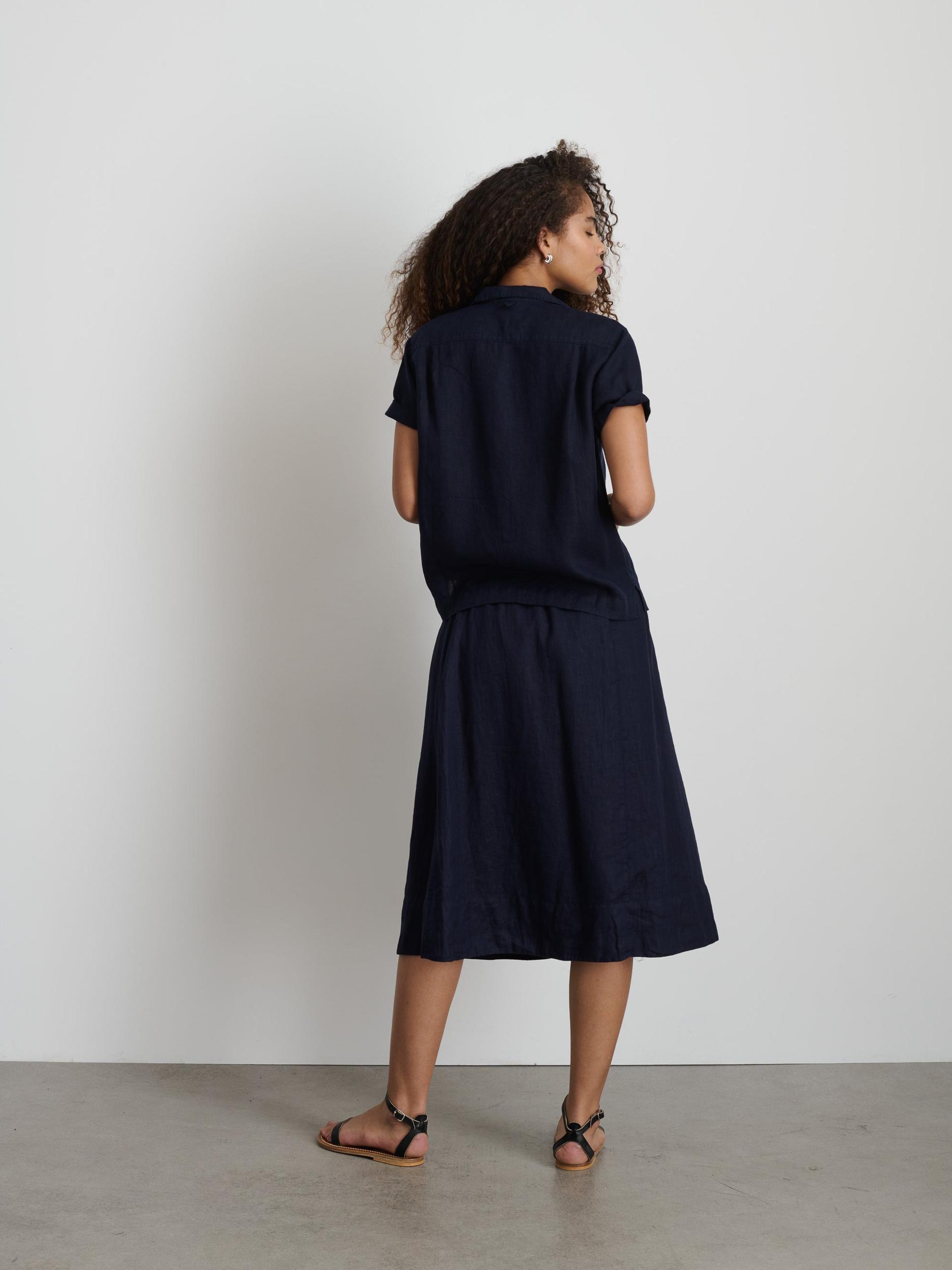 Maddie Skirt in Linen Product Image