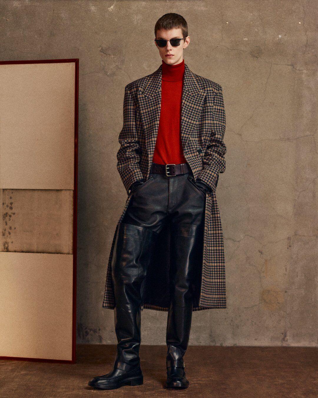 turtleneck in wool Product Image