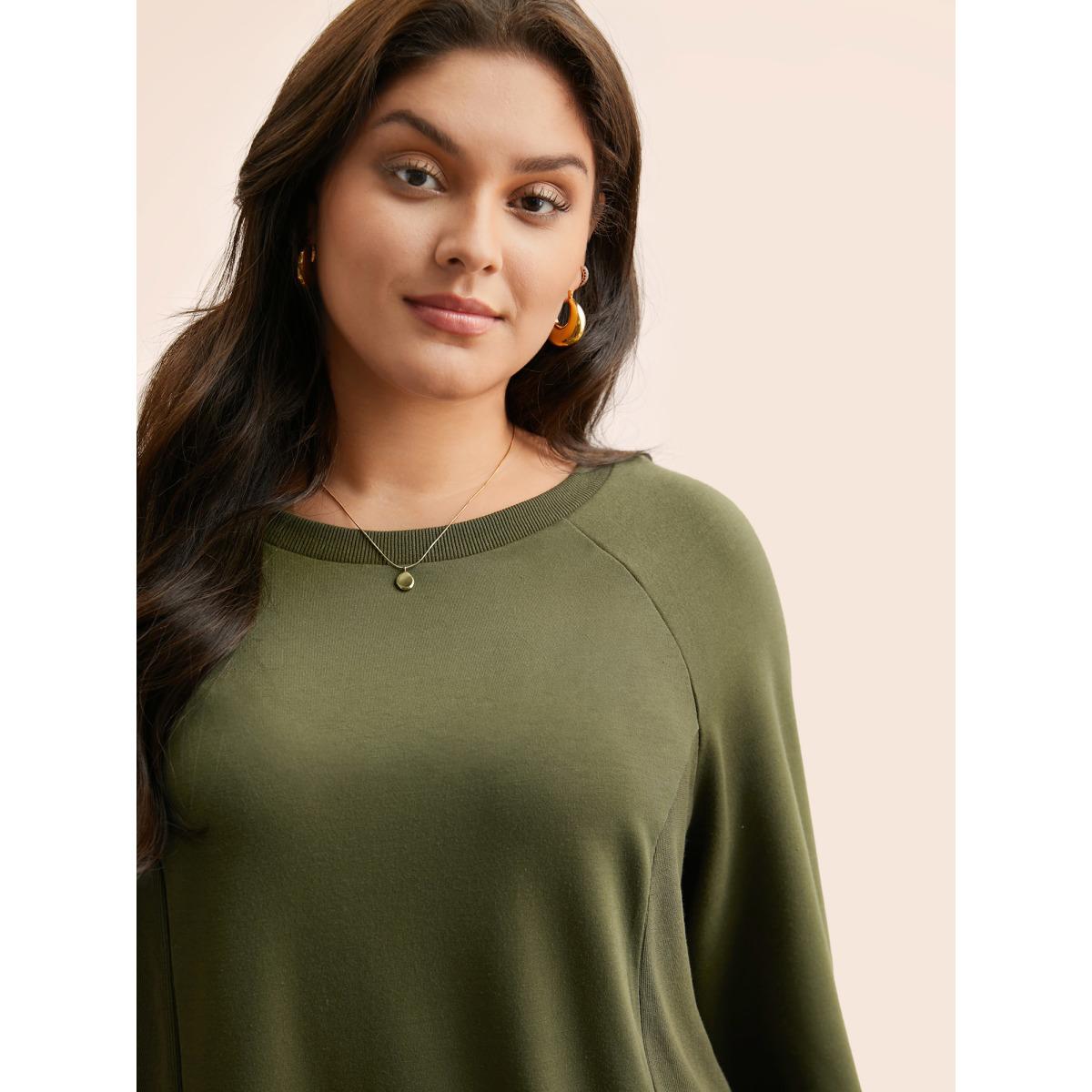 Plus Size Crew Neck Patchwork Split Hem T-shirt Women ArmyGreen Casual Patchwork Round Neck Everyday Sweatshirts BloomChic 30/6X Product Image
