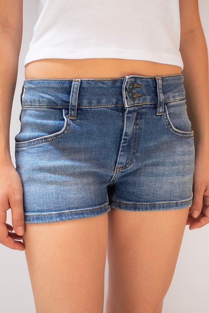 Low waist shorts Product Image