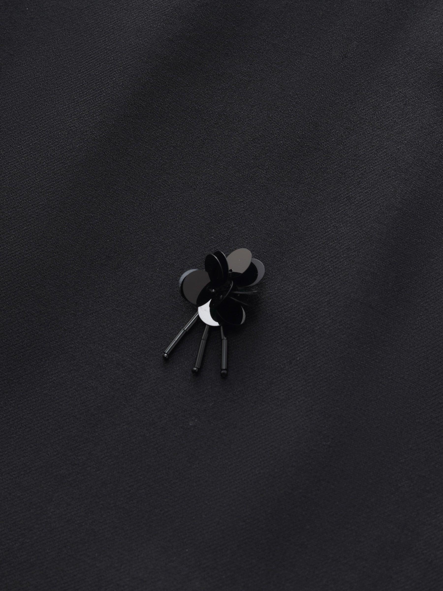 100% Worsted Wool Women Beaded Mini Skirt Product Image