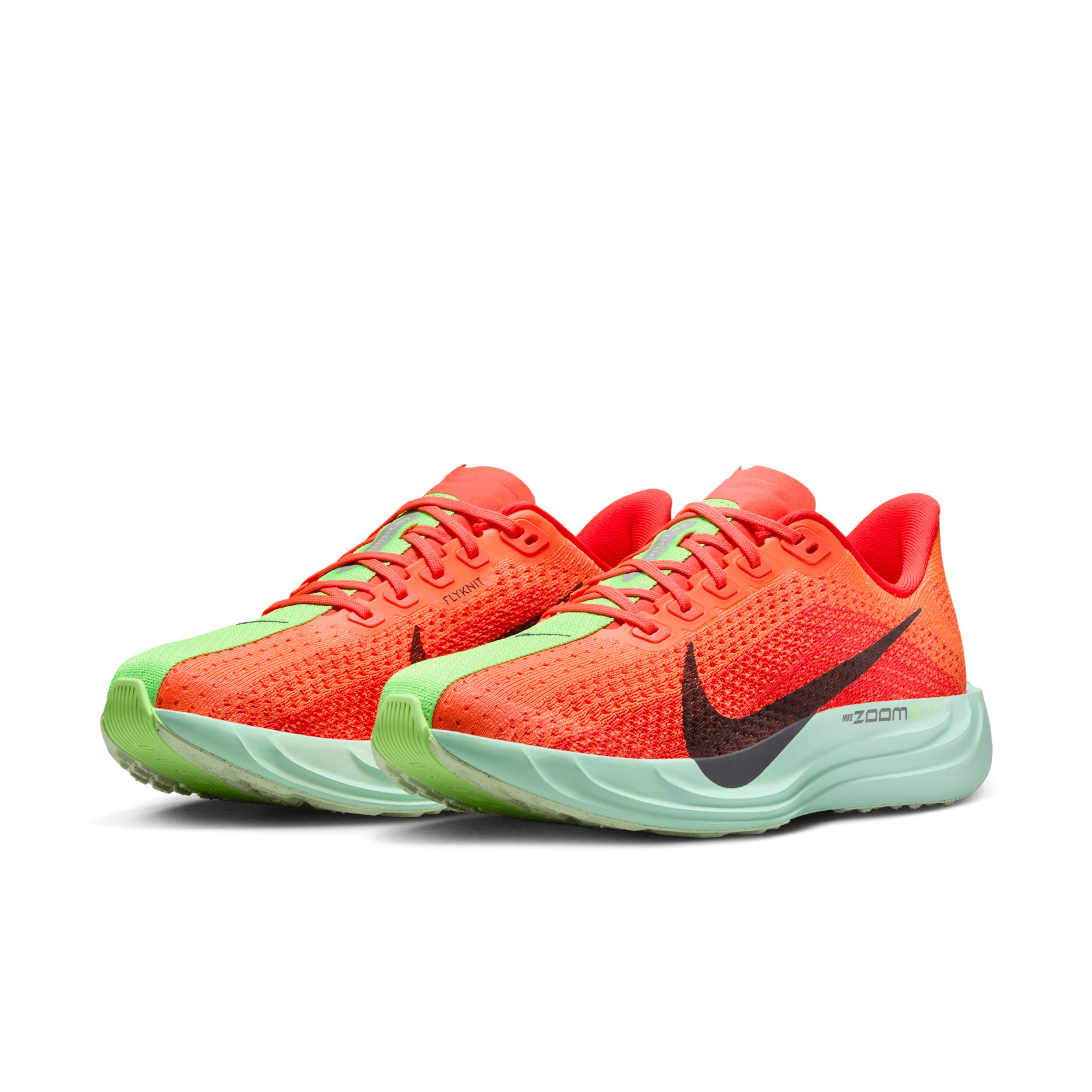 Nike Women's Pegasus Plus Road Running Shoes Product Image
