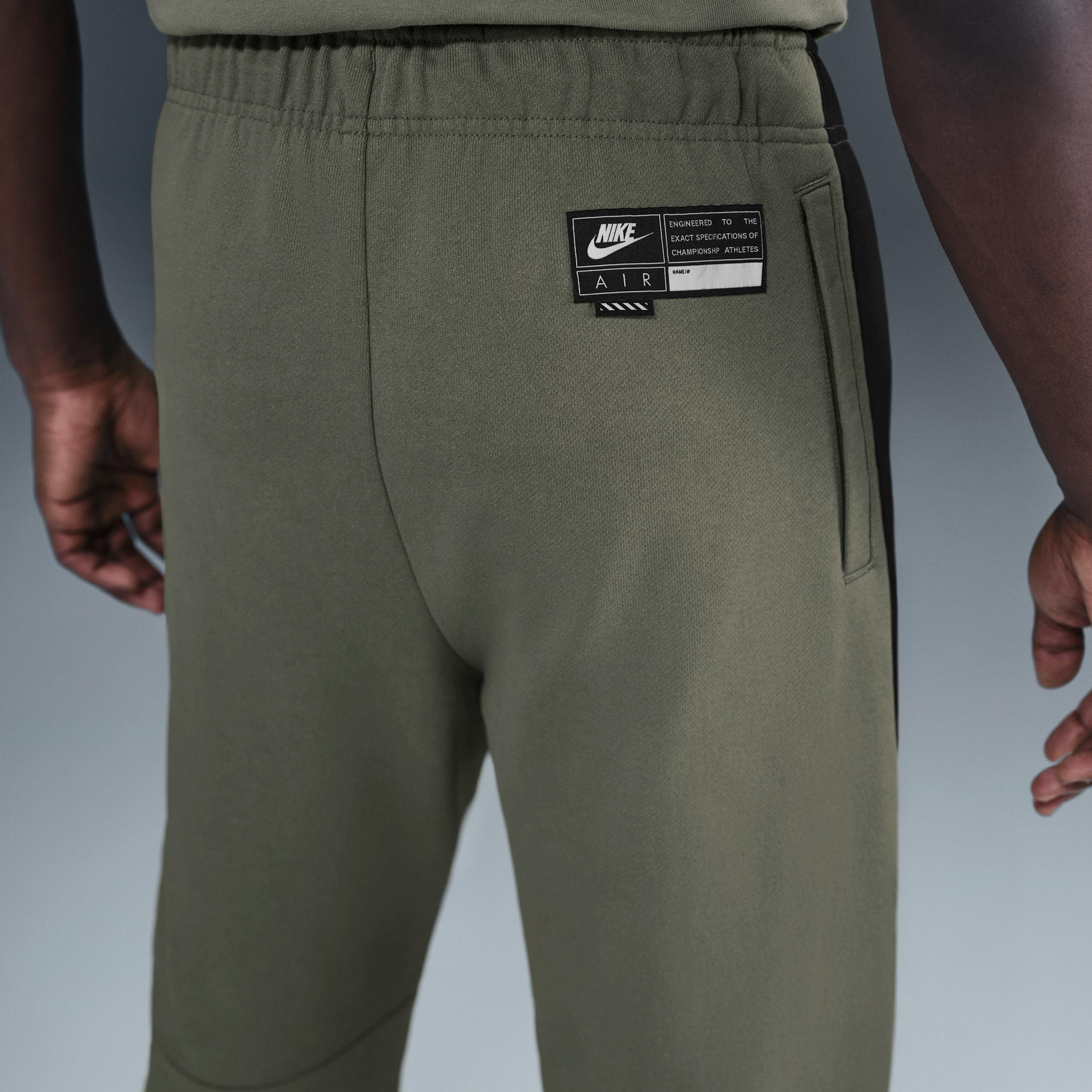 Nike Men's Air Fleece Jogger Pants Product Image