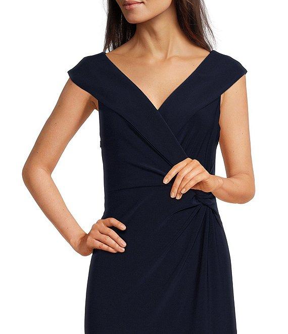 Lauren Ralph Lauren Portrait Collar Cap Sleeve Crepe Sheath Gown Product Image