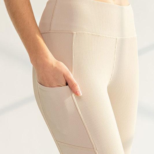 Plus Ribbed Yoga Leggings With Pockets Product Image