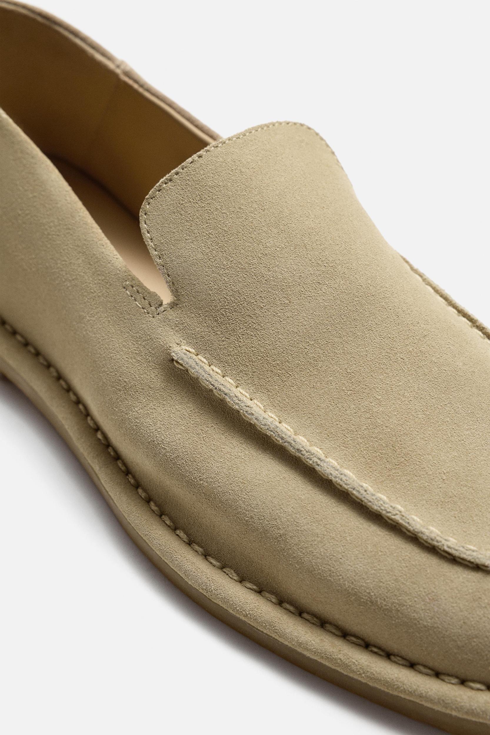 CASUAL LEATHER LOAFERS Product Image