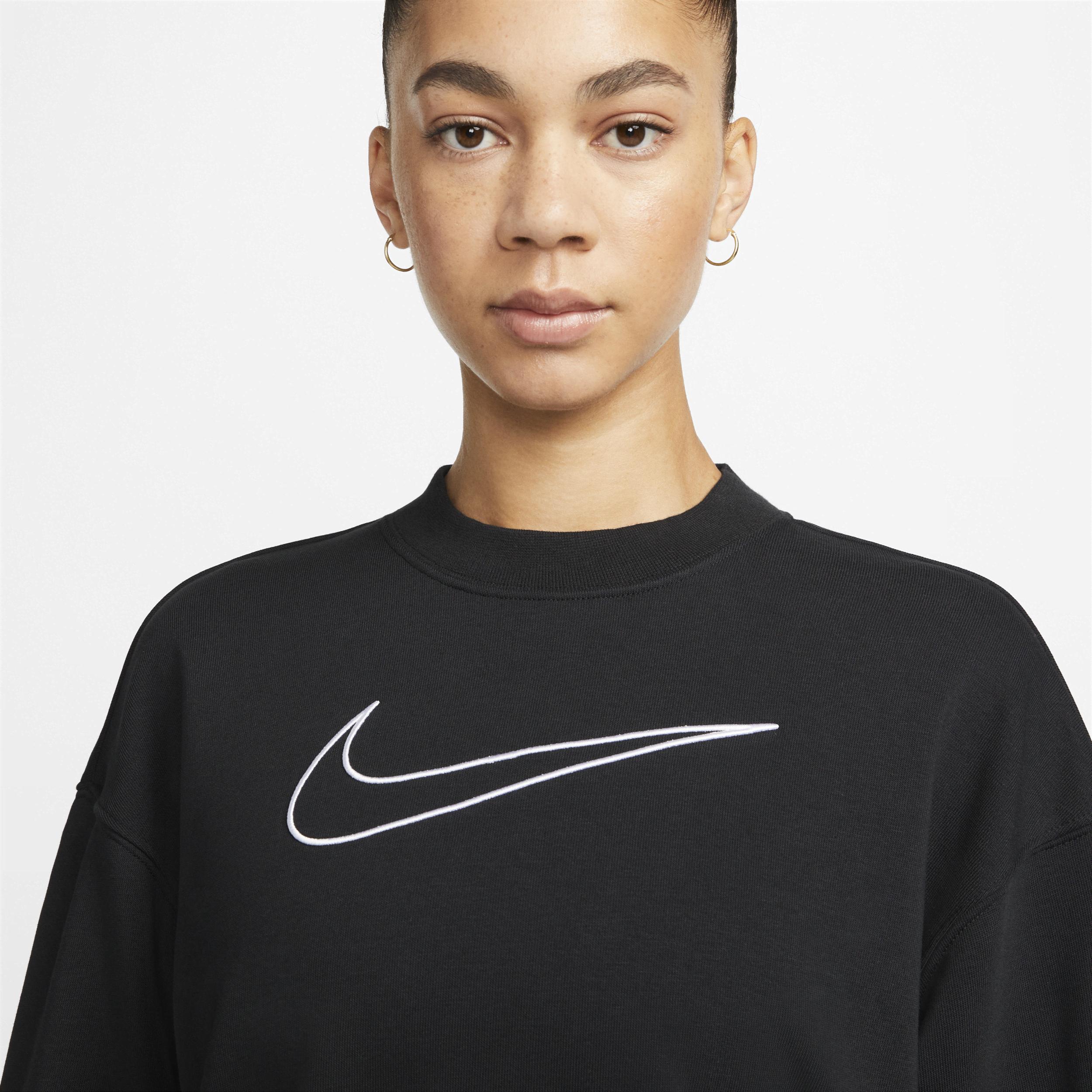 Nike Womens Dri-FIT Get Fit Graphic Crewneck Sweatshirt | DQ5542-010 Product Image