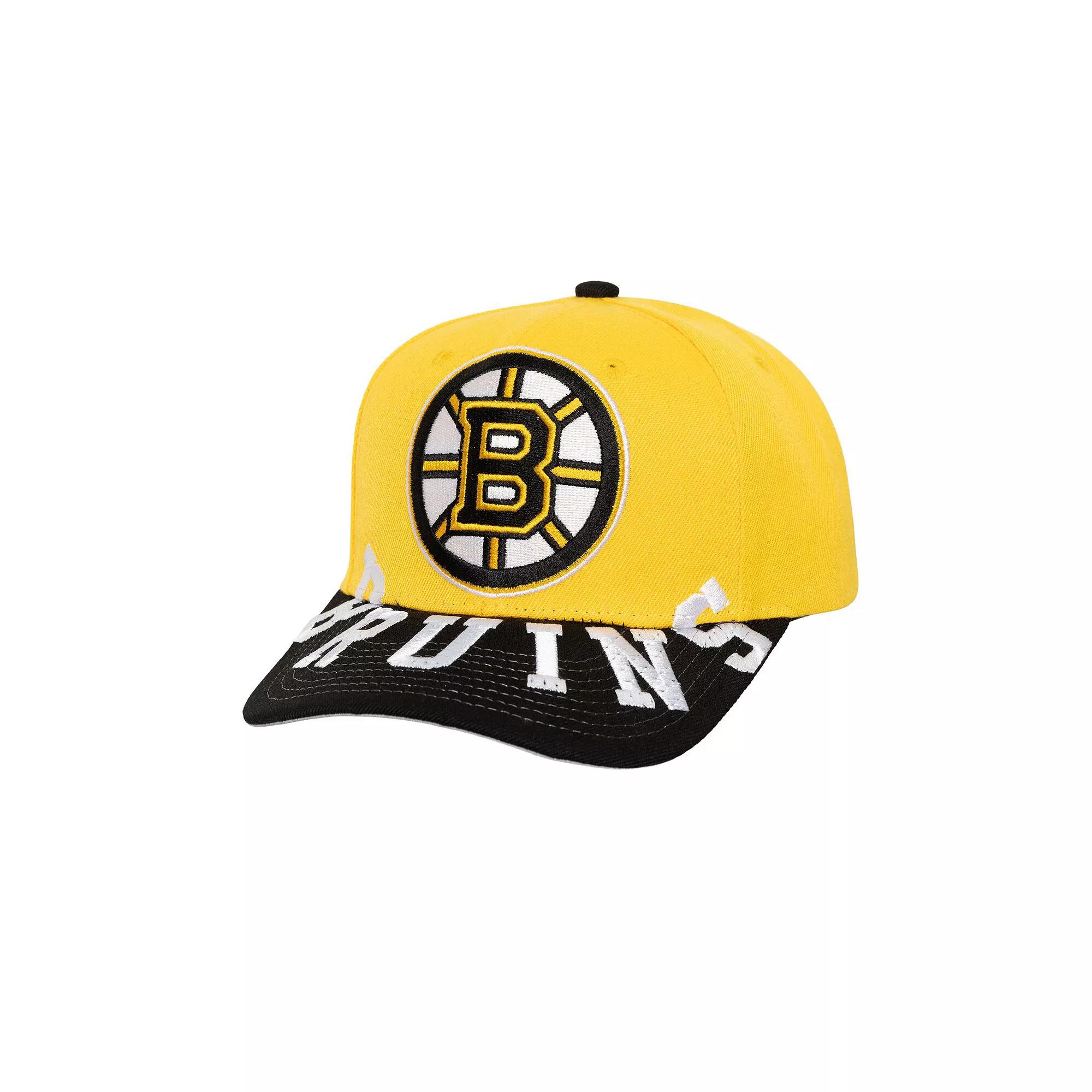 Men's Mitchell & Ness Gold/Black Boston Bruins Underarch Two-Tone Pro Crown Snapback Hat Product Image