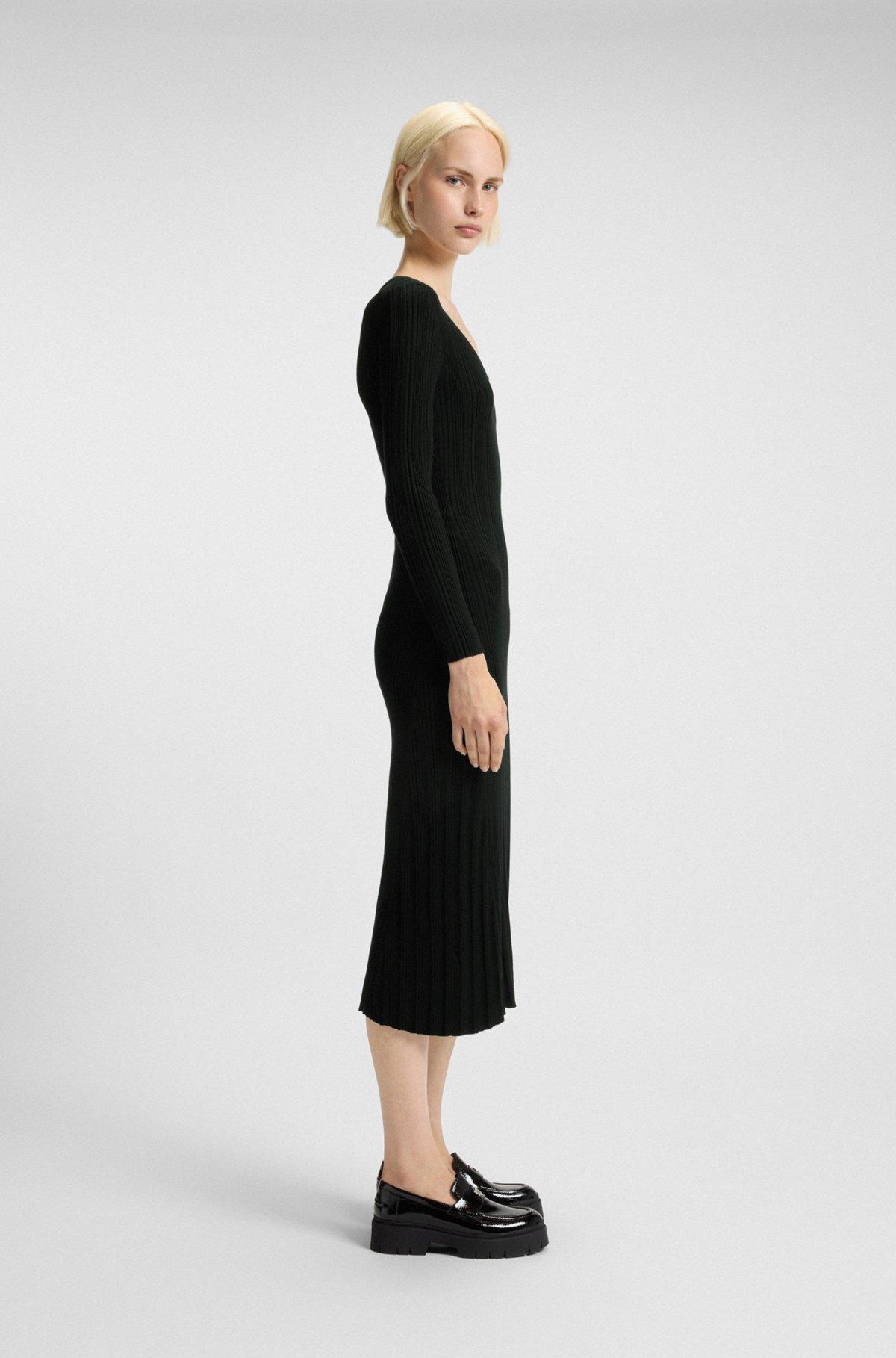 Slim-fit midi dress in ribbed crepe fabric Product Image