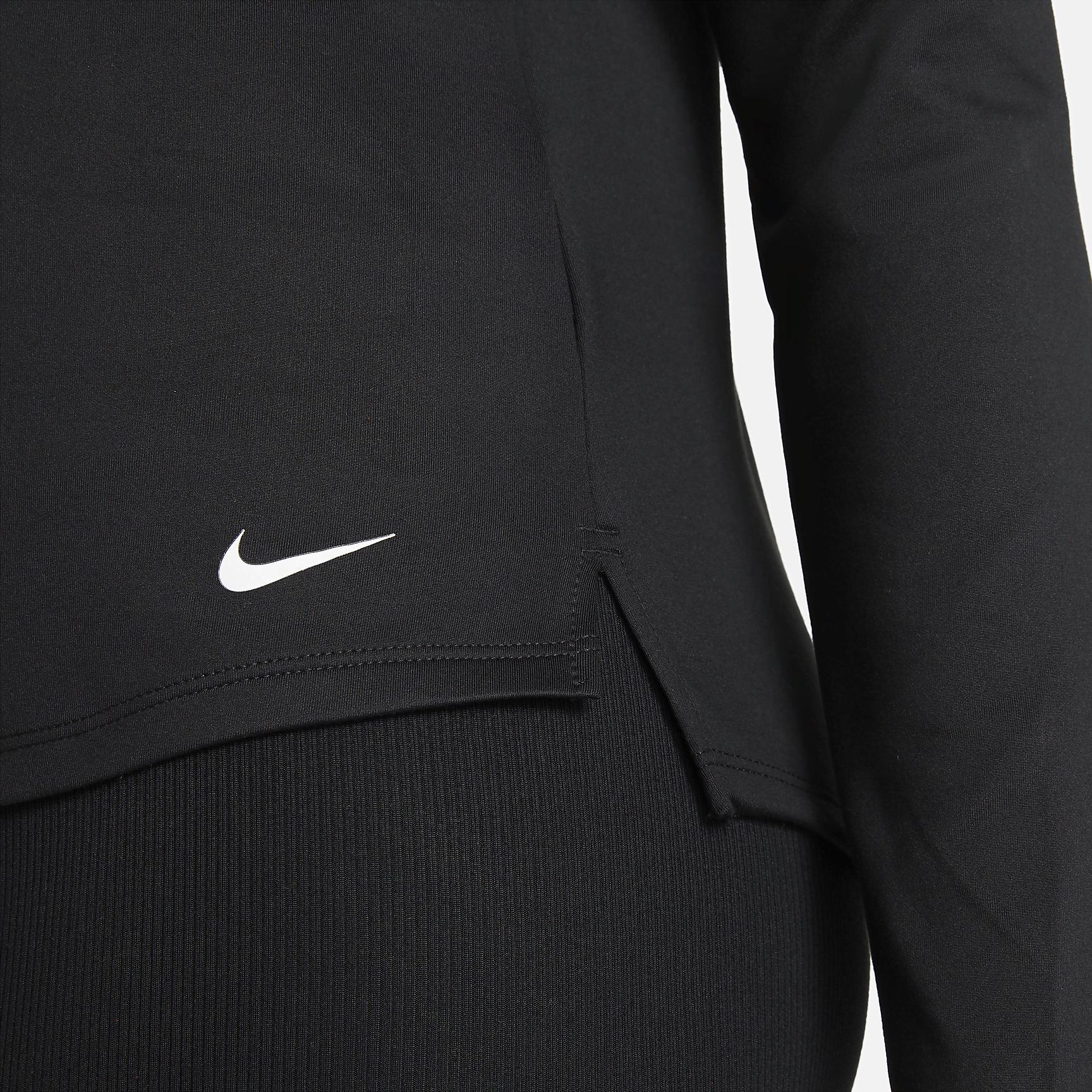 Nike Therma-FIT One Women's Long-Sleeve Top Product Image