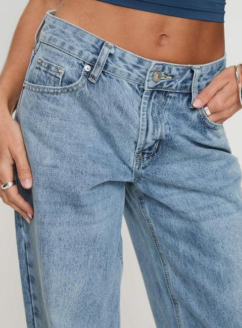 Serenitia Mid Rise Straight Leg Jeans Light Wash Product Image