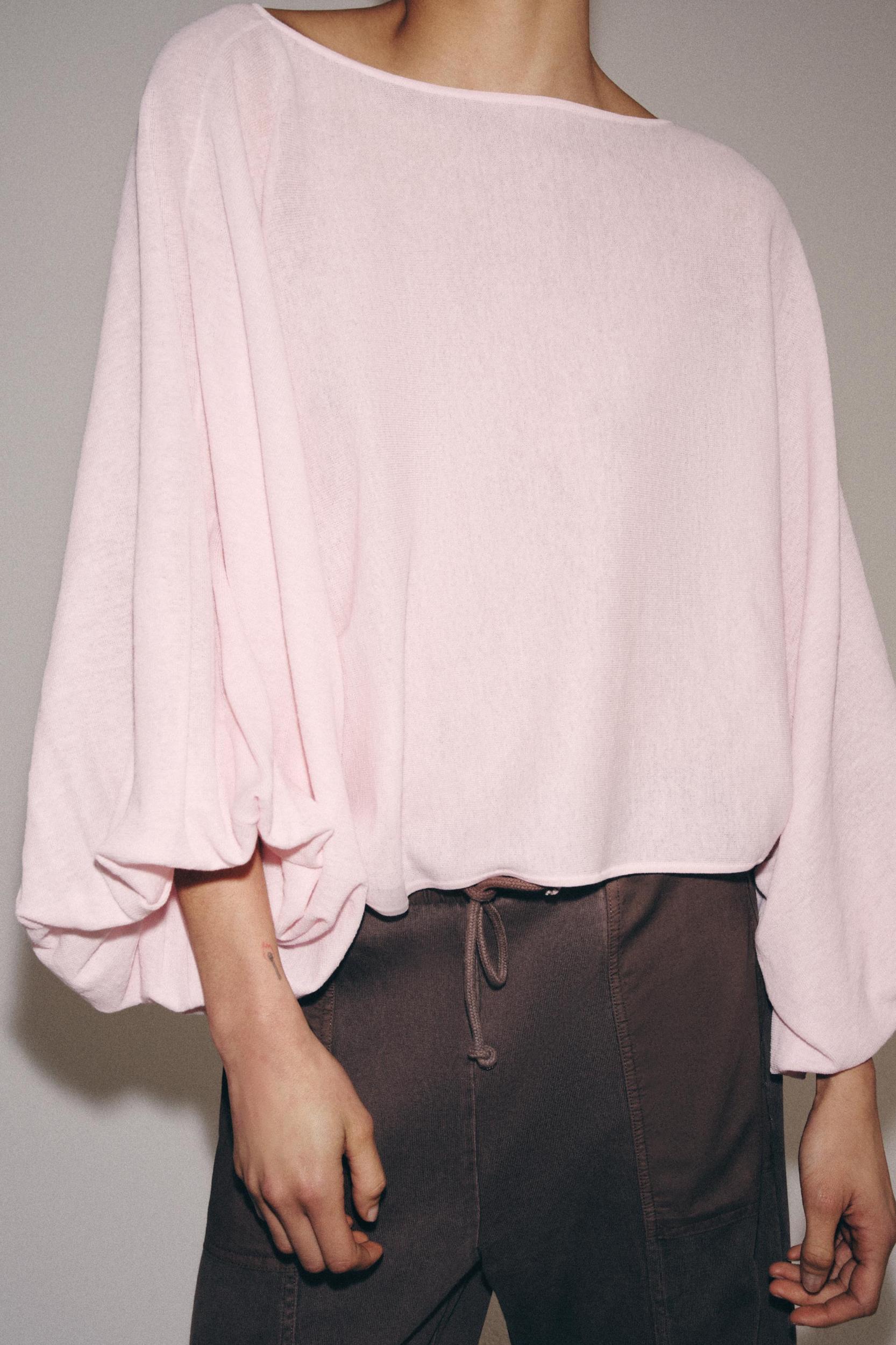 KNIT TOP WITH VOLUME SLEEVES Product Image