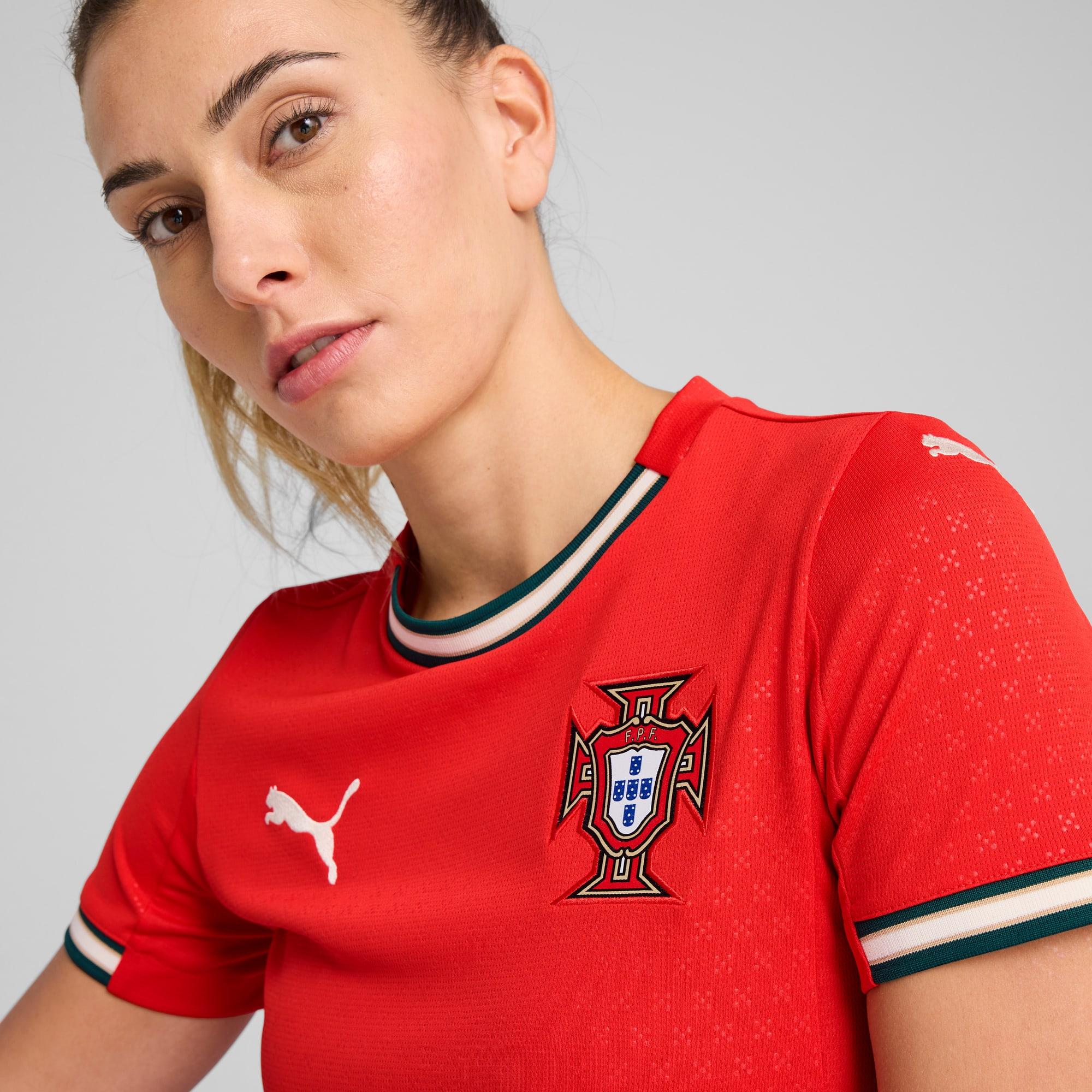 Portugal '25 Home Replica Women's Soccer Jersey Product Image