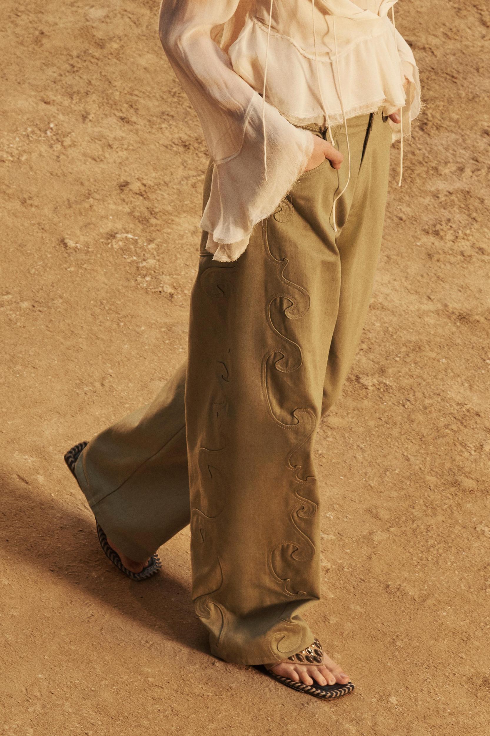 LIMITED EDITION PANTS WITH SIDE DETAIL Product Image