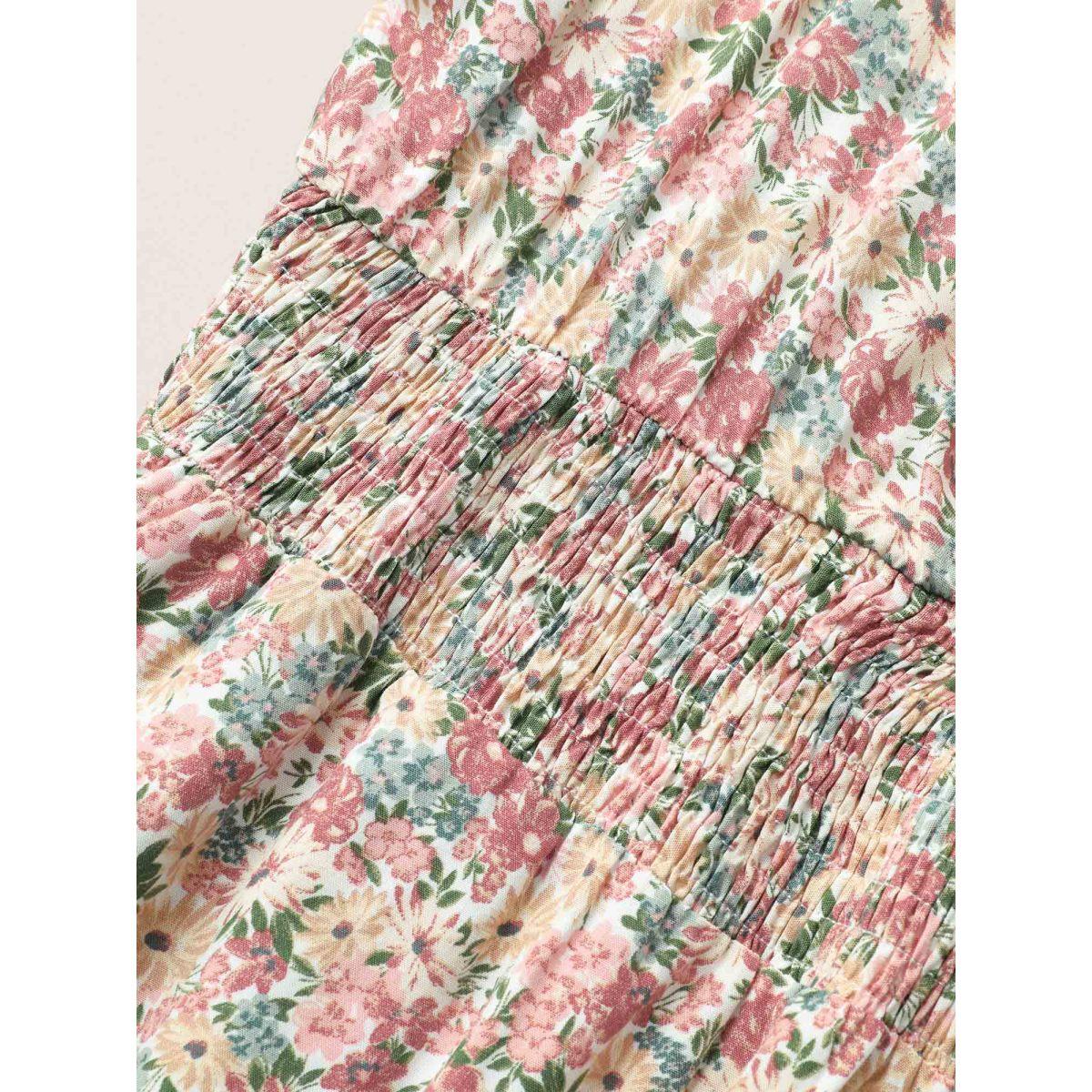 Plus Size Ditsy Floral Tassels Gathered Shirred Dress Rouge Women Resort Non V-neck Short sleeve Curvy Midi Dress BloomChic 26/4X Product Image