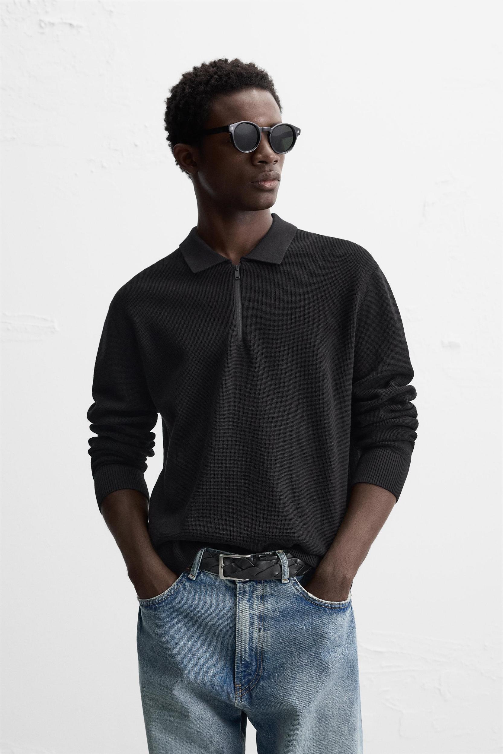 QUARTER ZIP KNIT POLO Product Image
