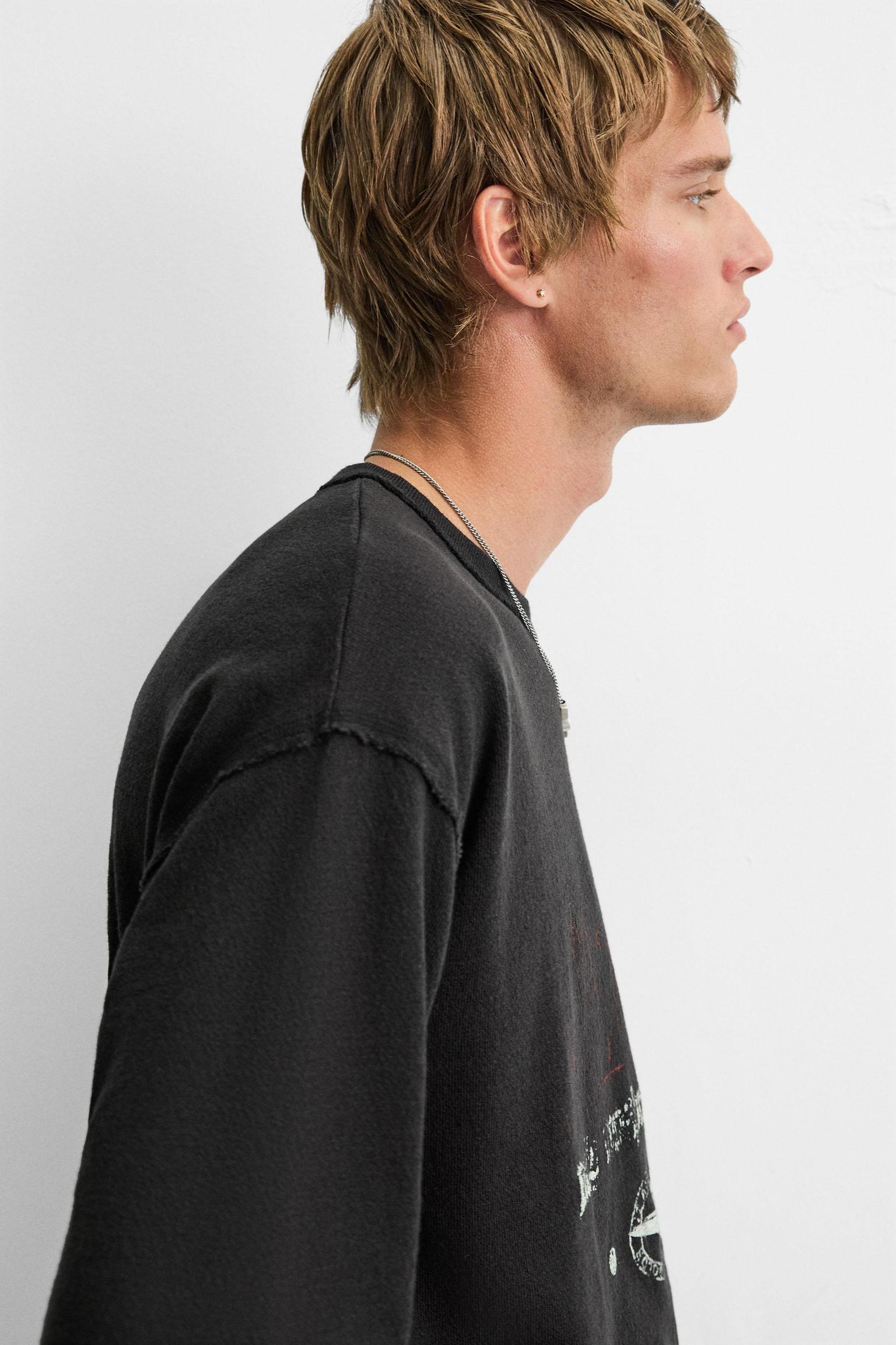 WASHED PRINT KNIT T-SHIRT Product Image