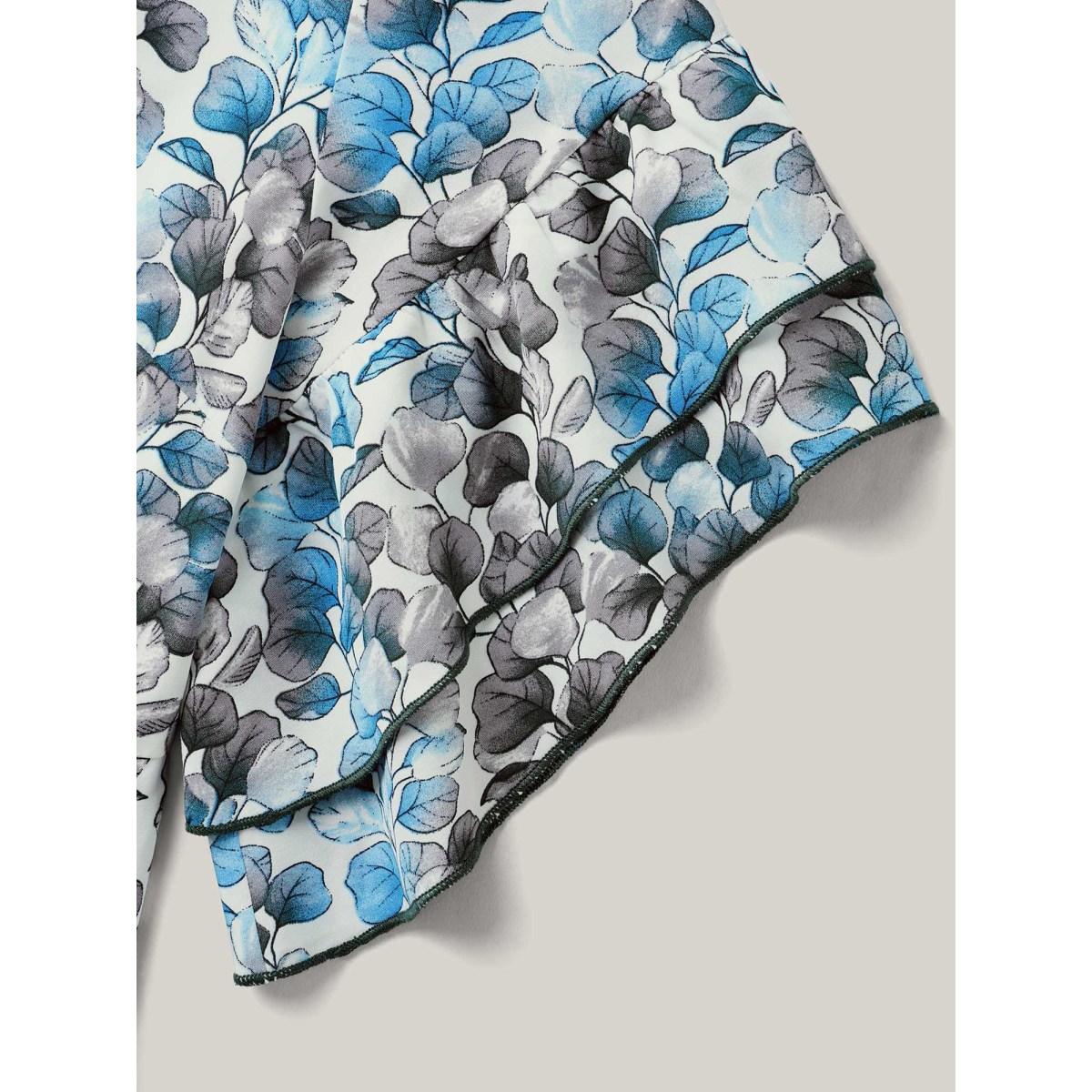 Plus Size Petal Print Layered Sleeve Pockets Midi Dress Mediumblue Women Notched collar Short sleeve Curvy BloomChic 12/L Product Image