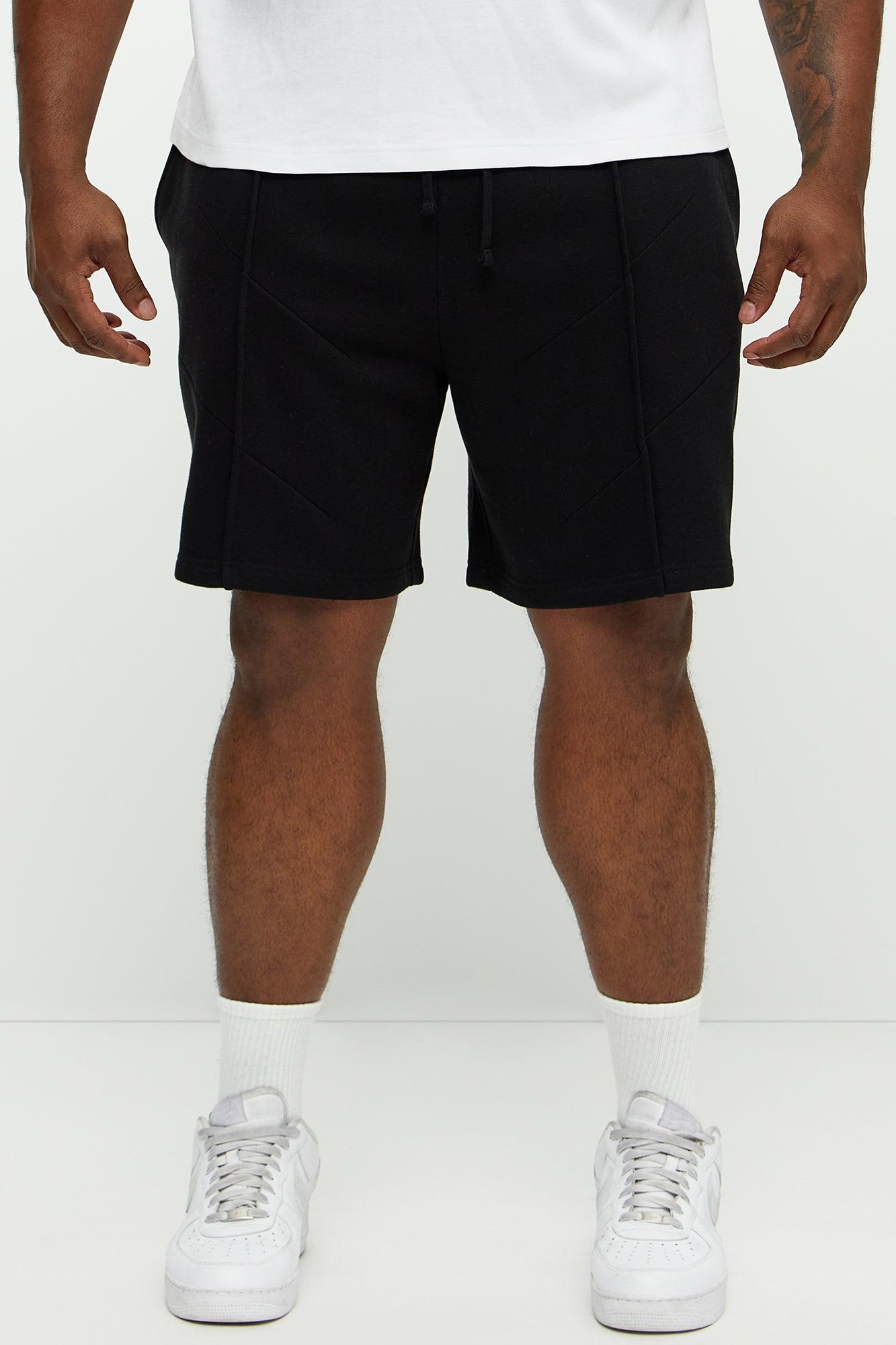 Tyson Dreaming Sweatshorts - Black Product Image
