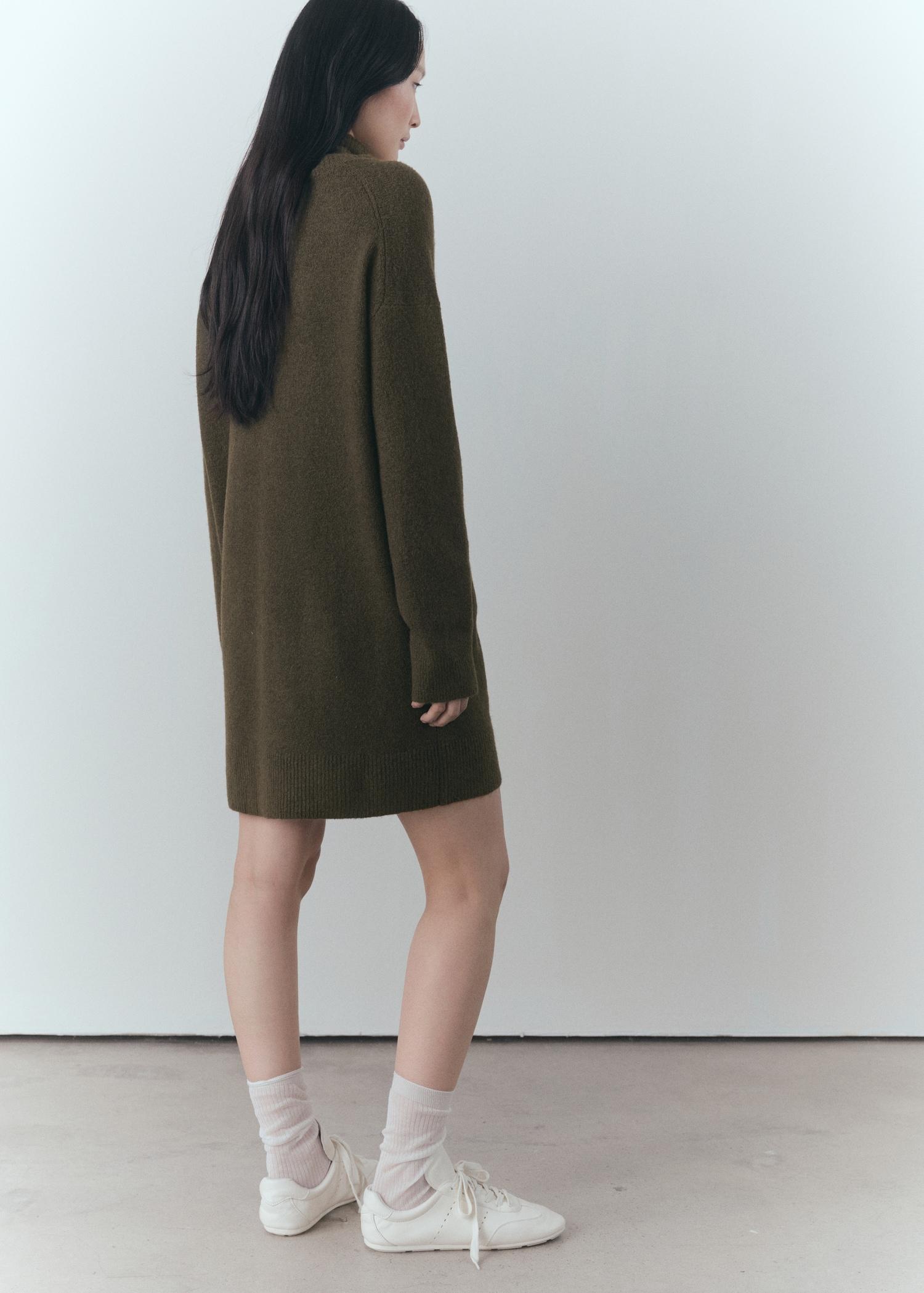 Short knitted turtleneck dress - Women | MANGO USA Product Image
