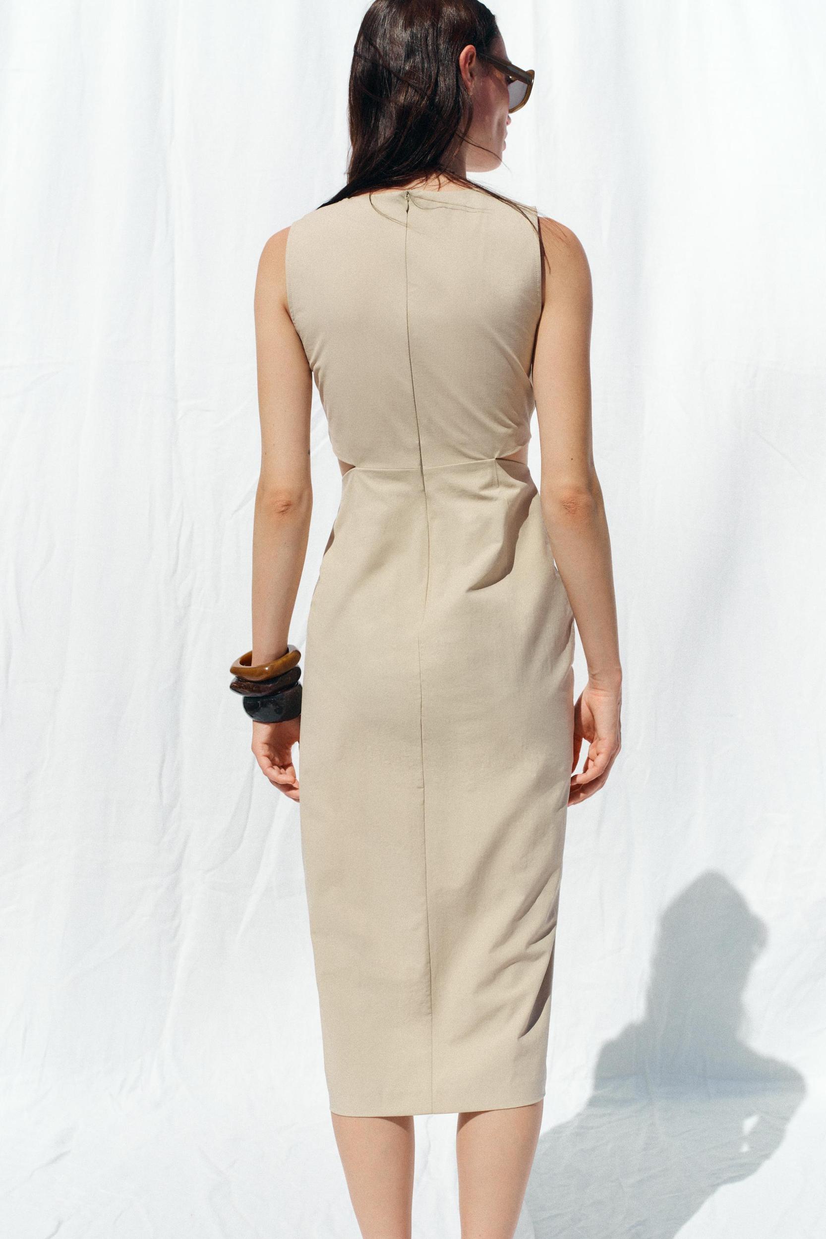 CUT OUT KNOT MIDI DRESS Product Image