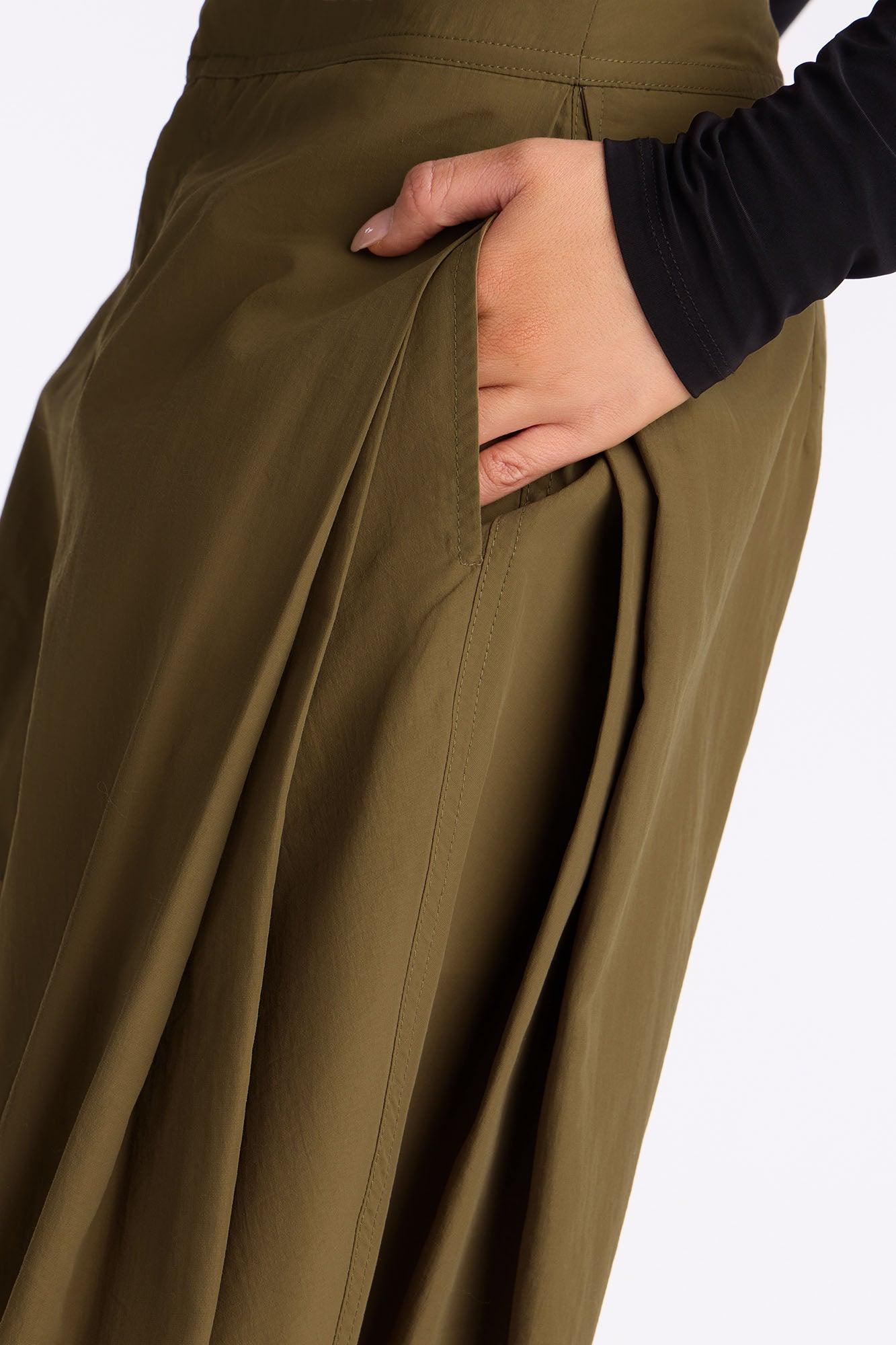 Nylon Windbreaker Pant - Military Green Female Product Image