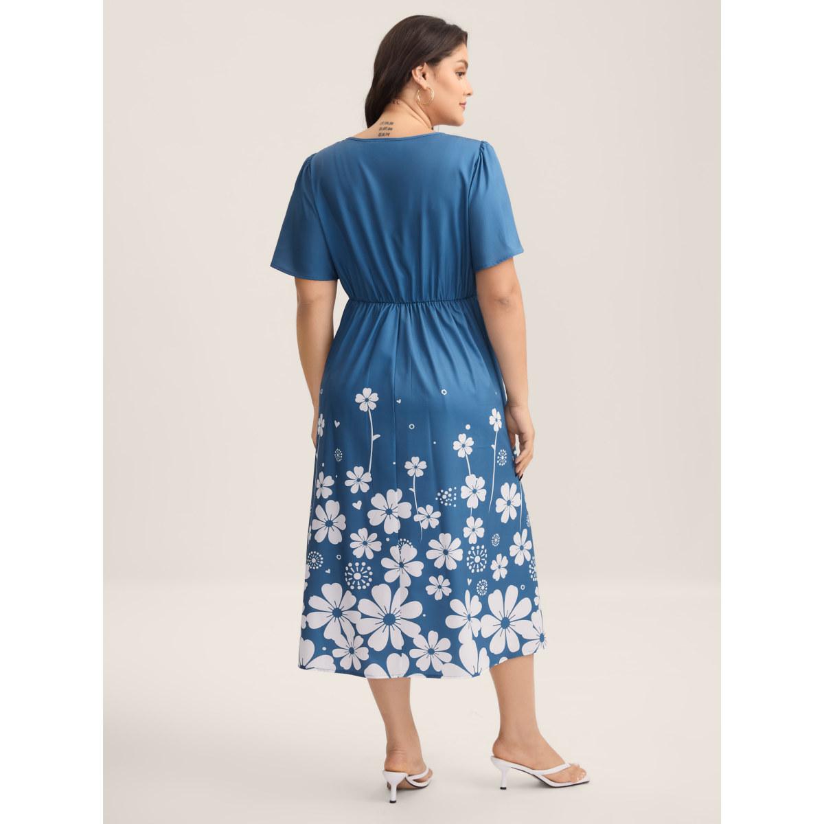 Plus Size V-Neck Floral Print Flared Sleeve Dress Mediumblue Women Elegant Gathered V-neck Short sleeve Curvy BloomChic 22-24/3X Product Image