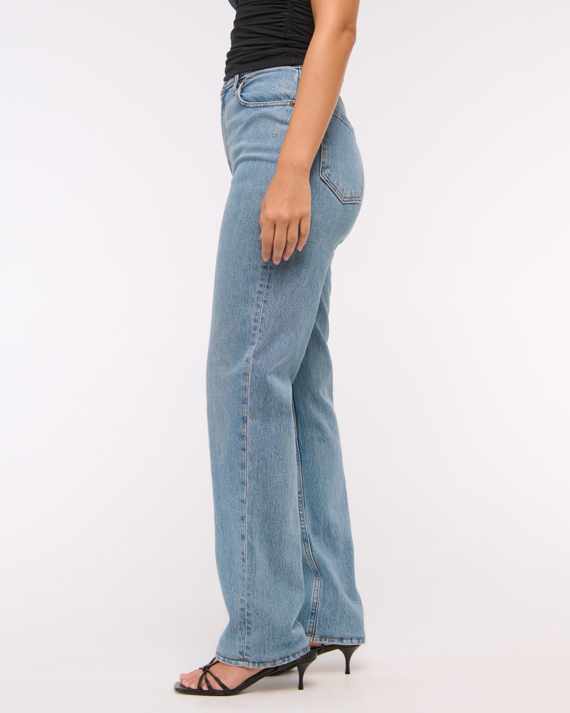 Curve Love Ultra High Rise 90s Straight Jean Product Image