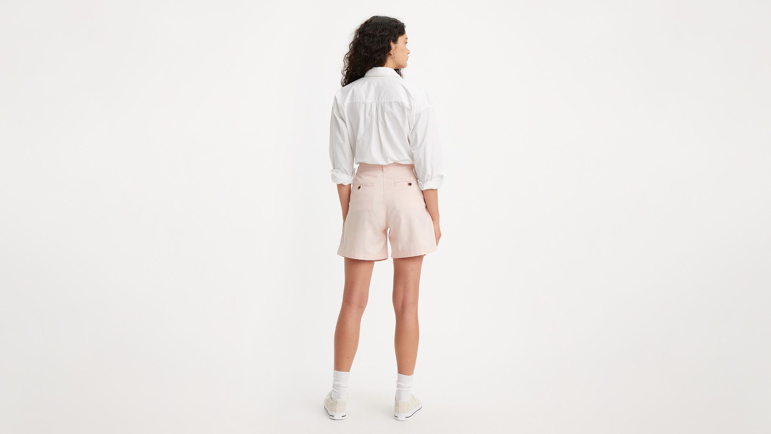 Pleated Women's Trouser Shorts Product Image
