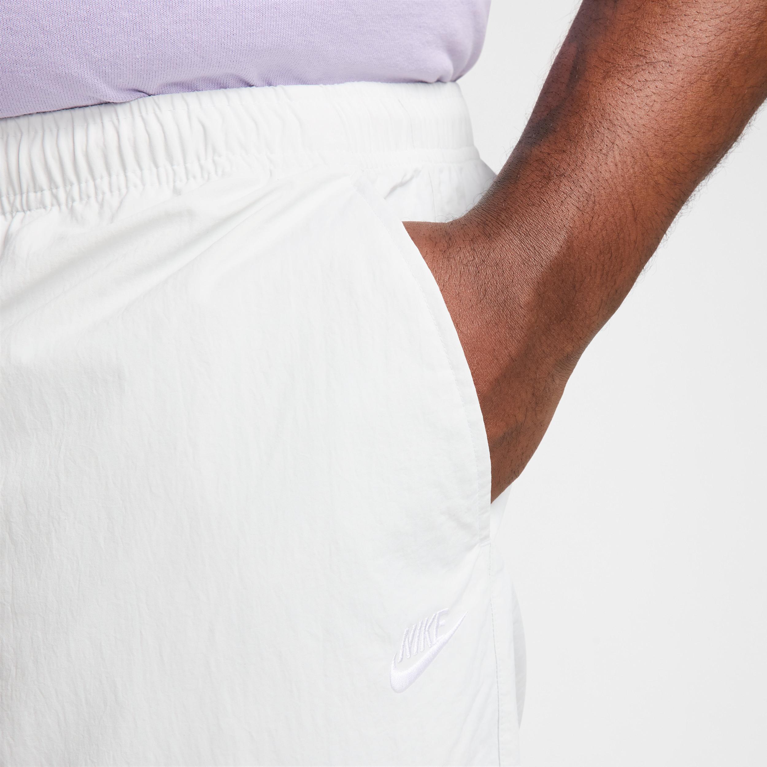 Nike Men's Club Woven Cargo Pants Product Image